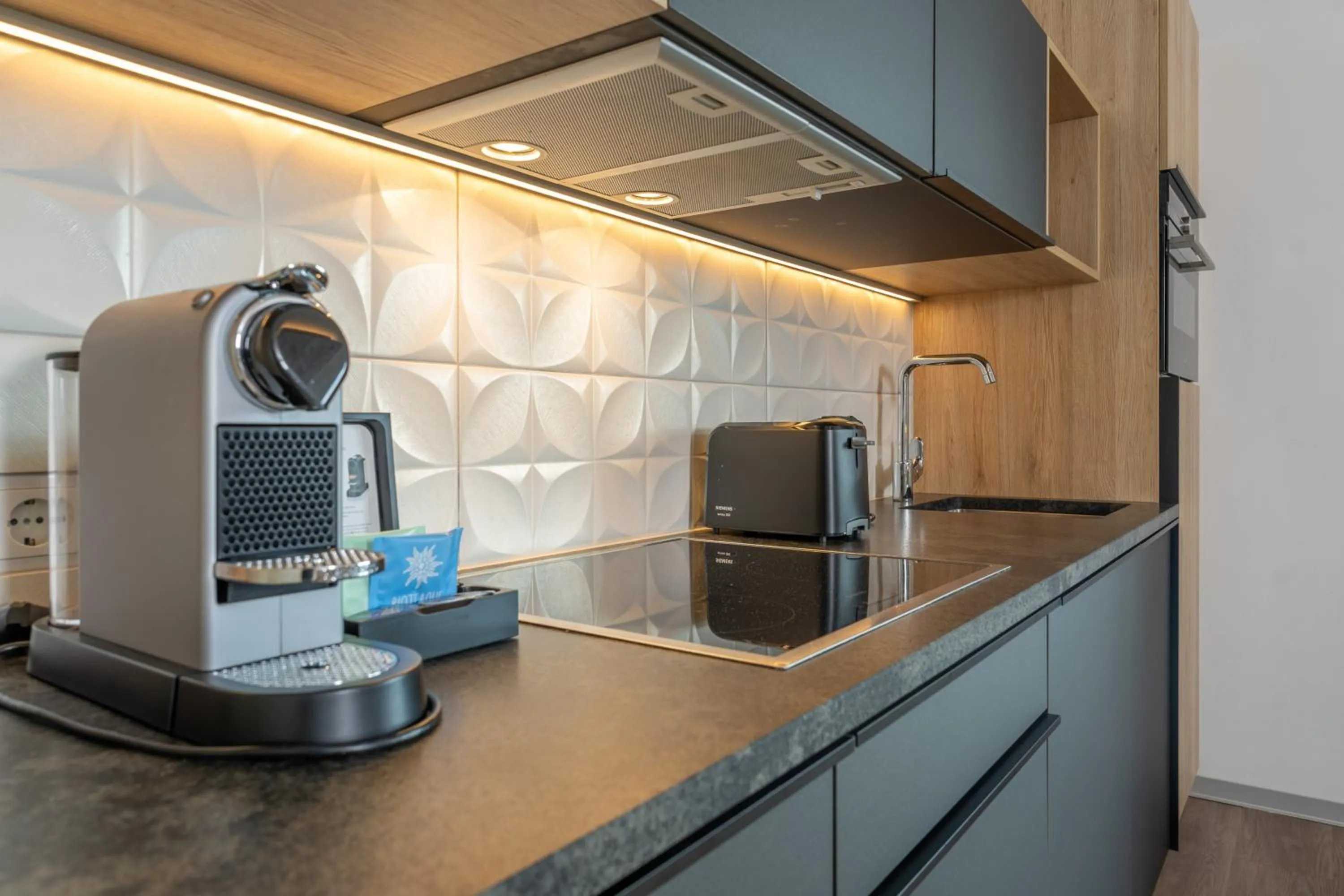 Coffee/tea facilities in Stockinggut by AvenidA