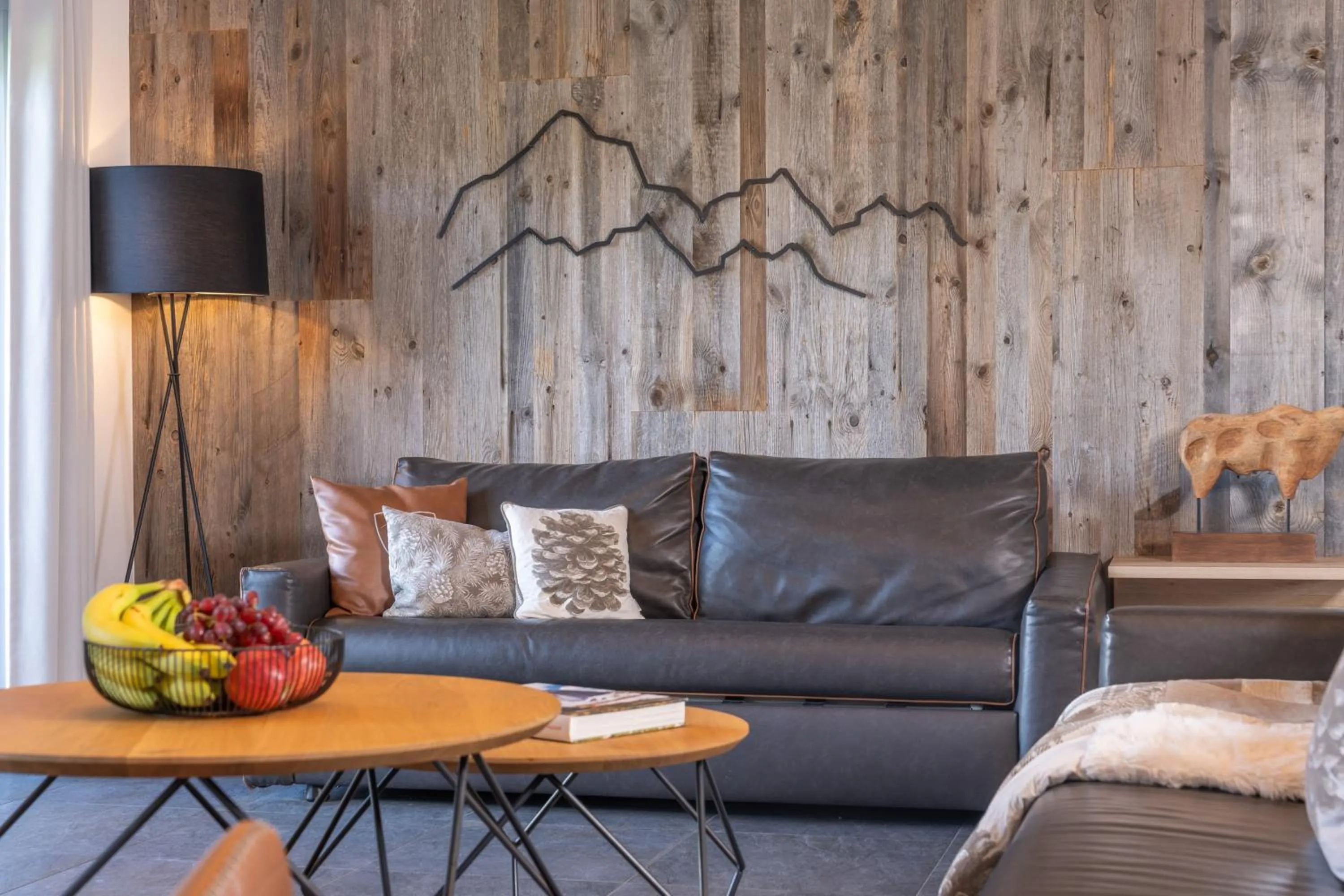 Seating area in Stockinggut by AvenidA