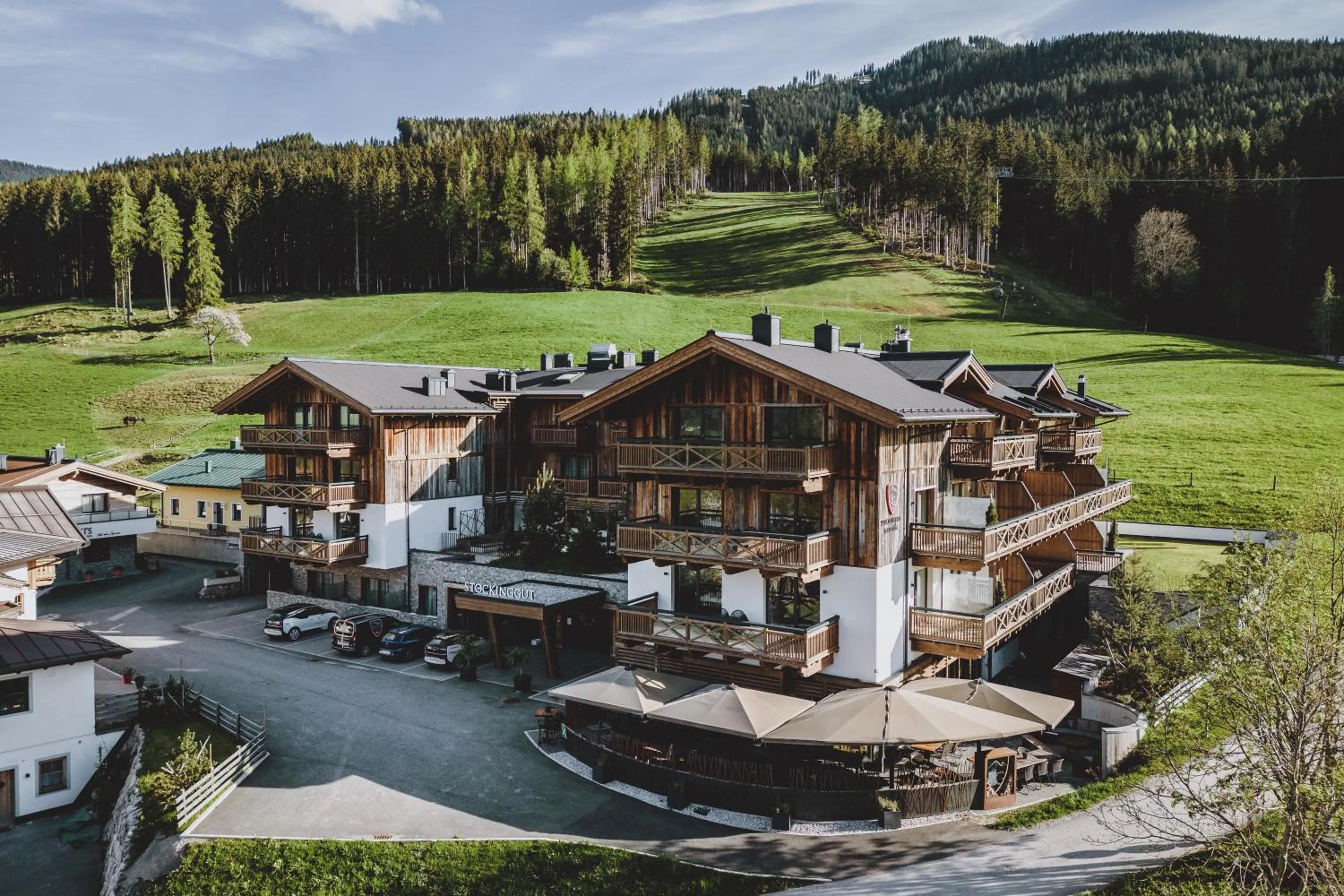 Property building in Stockinggut by AvenidA