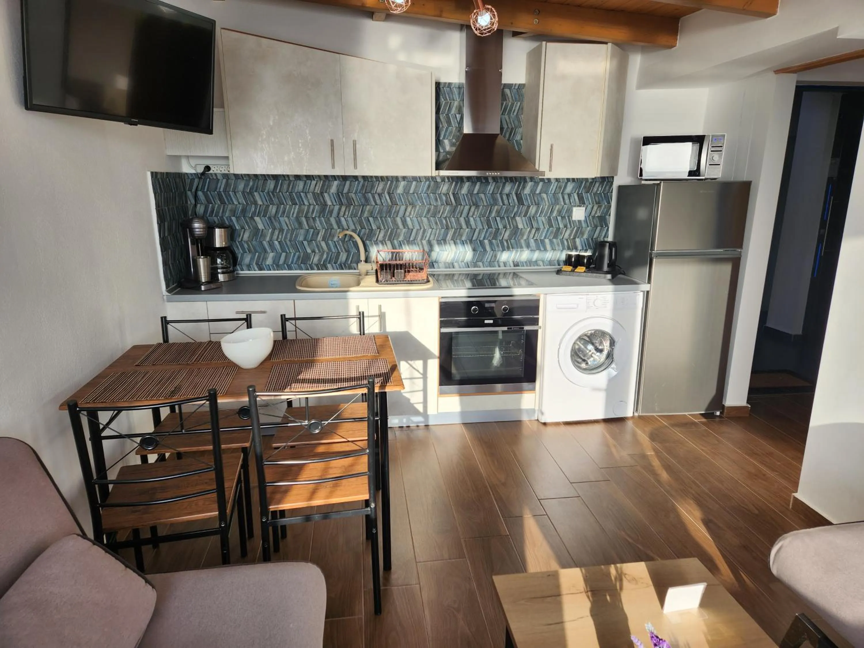 room service in The Blue Beach Apartments