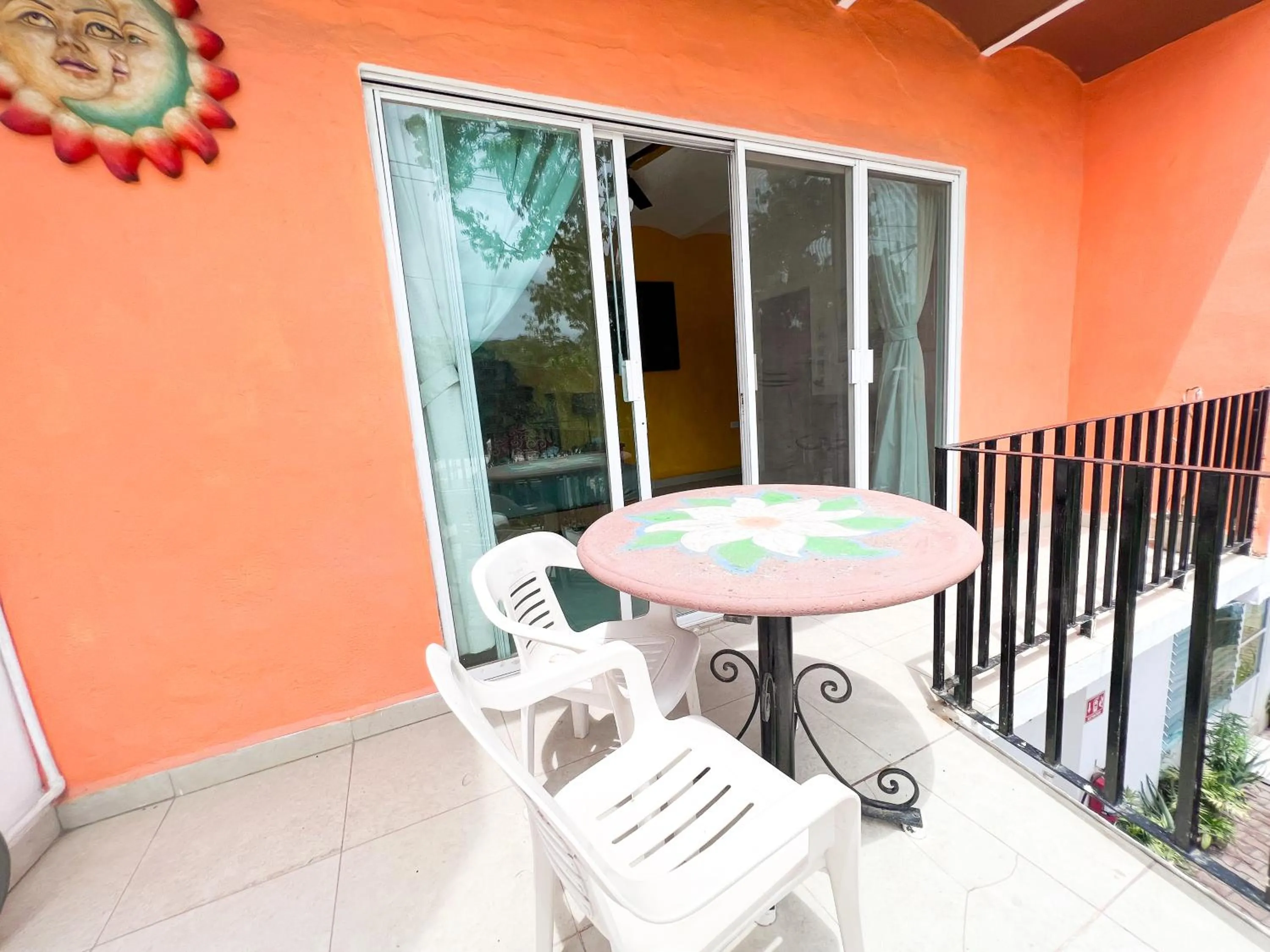 Patio in ITH Sayulita Amazing Surf Hostel