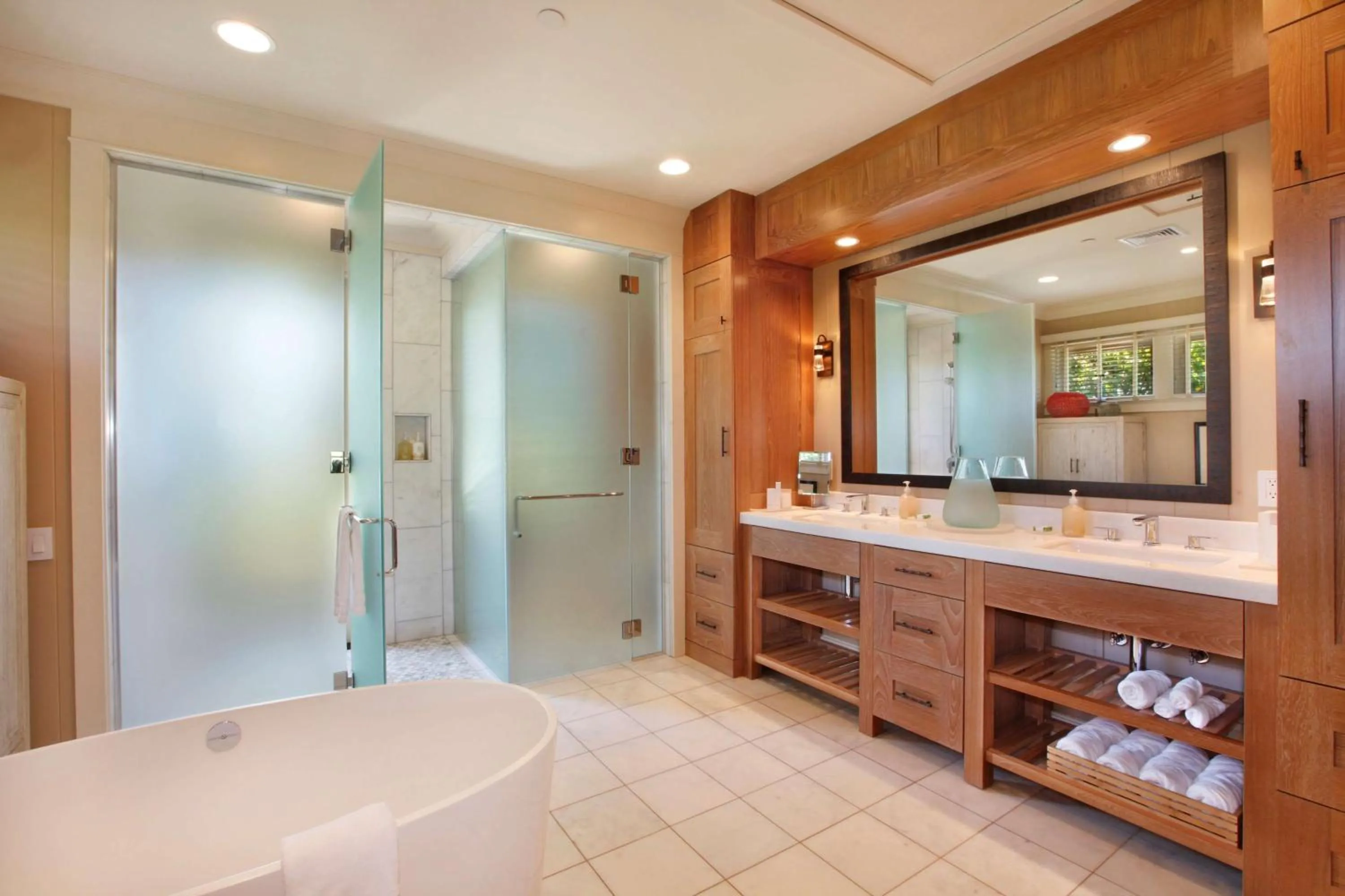 Bathroom in The Lodge at Kukuiula - CoralTree Residence Collection