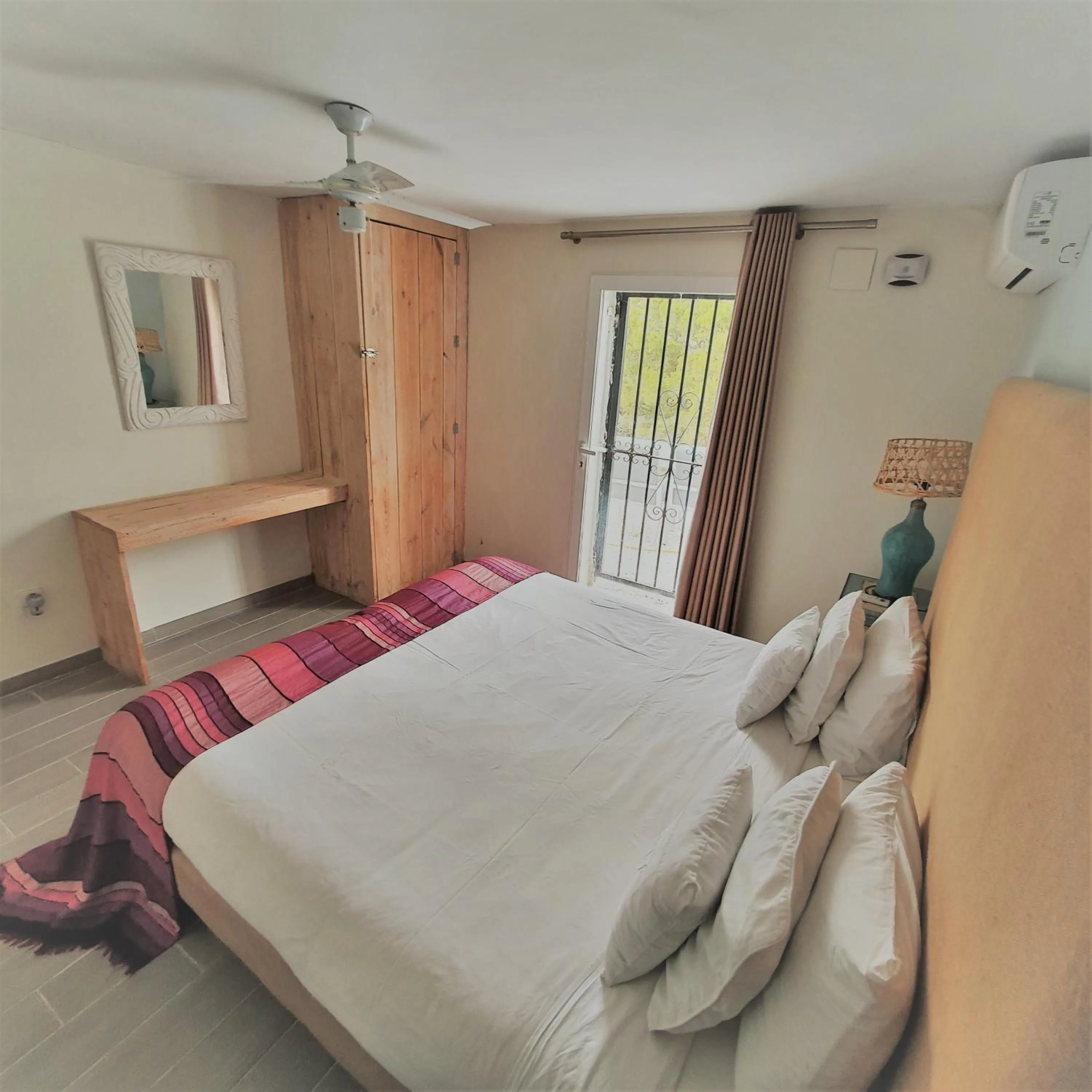 Bed in elparaiso-altea Apartment "Sylvia" ADULTS ONLY Bed & Borrel