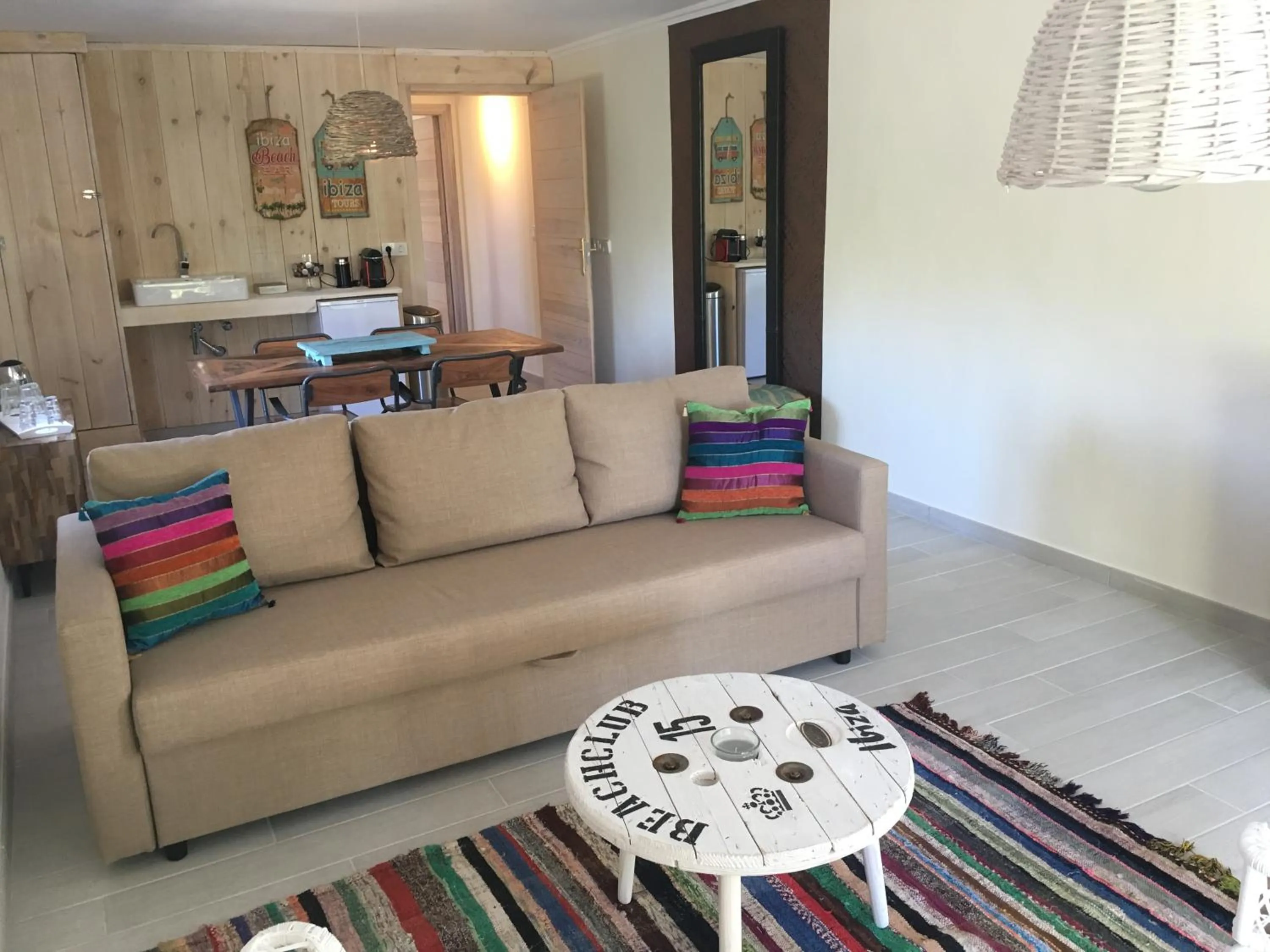 Photo of the whole room in elparaiso-altea Apartment "Sylvia" ADULTS ONLY Bed & Borrel