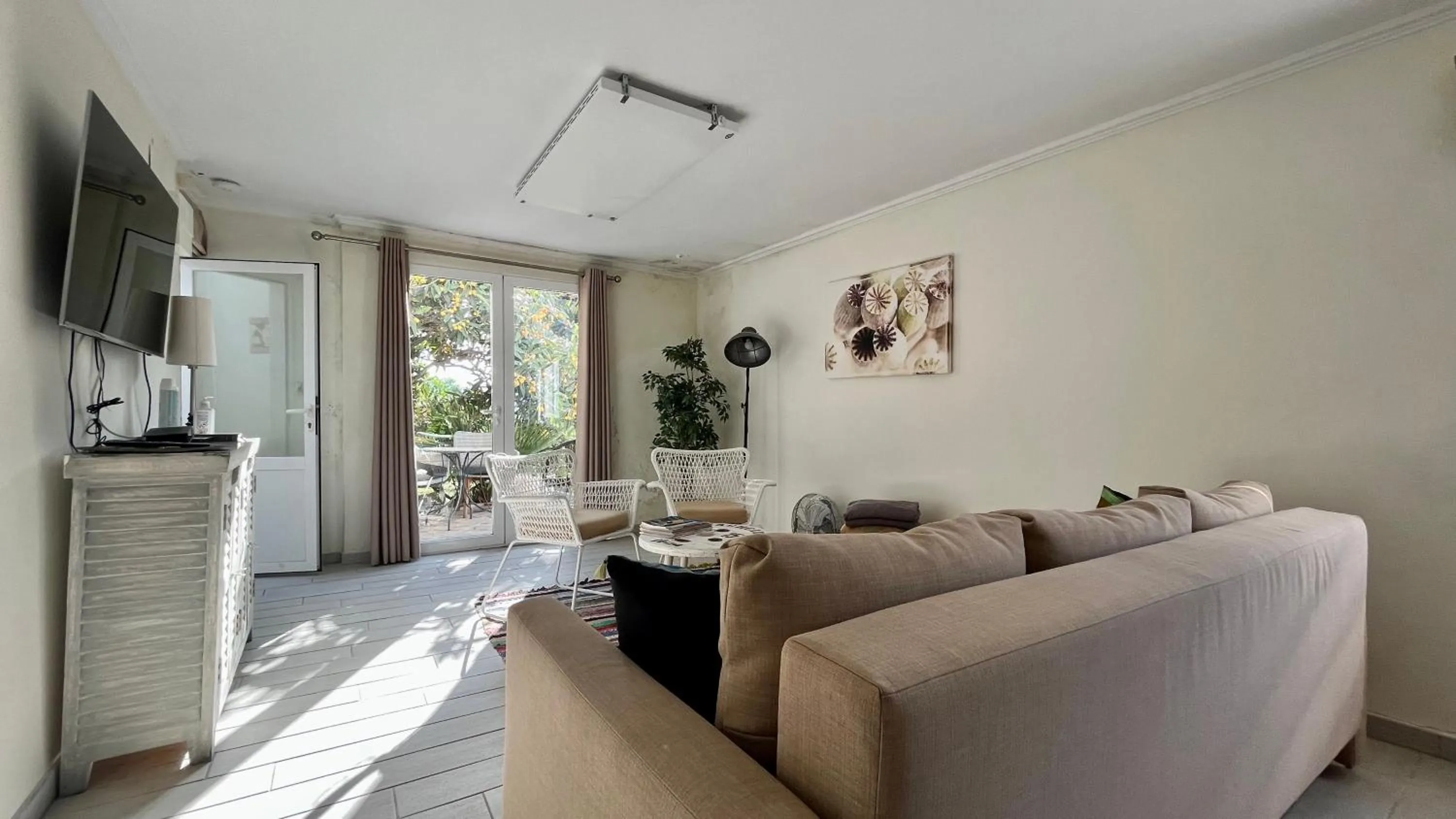 Property building in elparaiso-altea Apartment "Sylvia" ADULTS ONLY Bed & Borrel