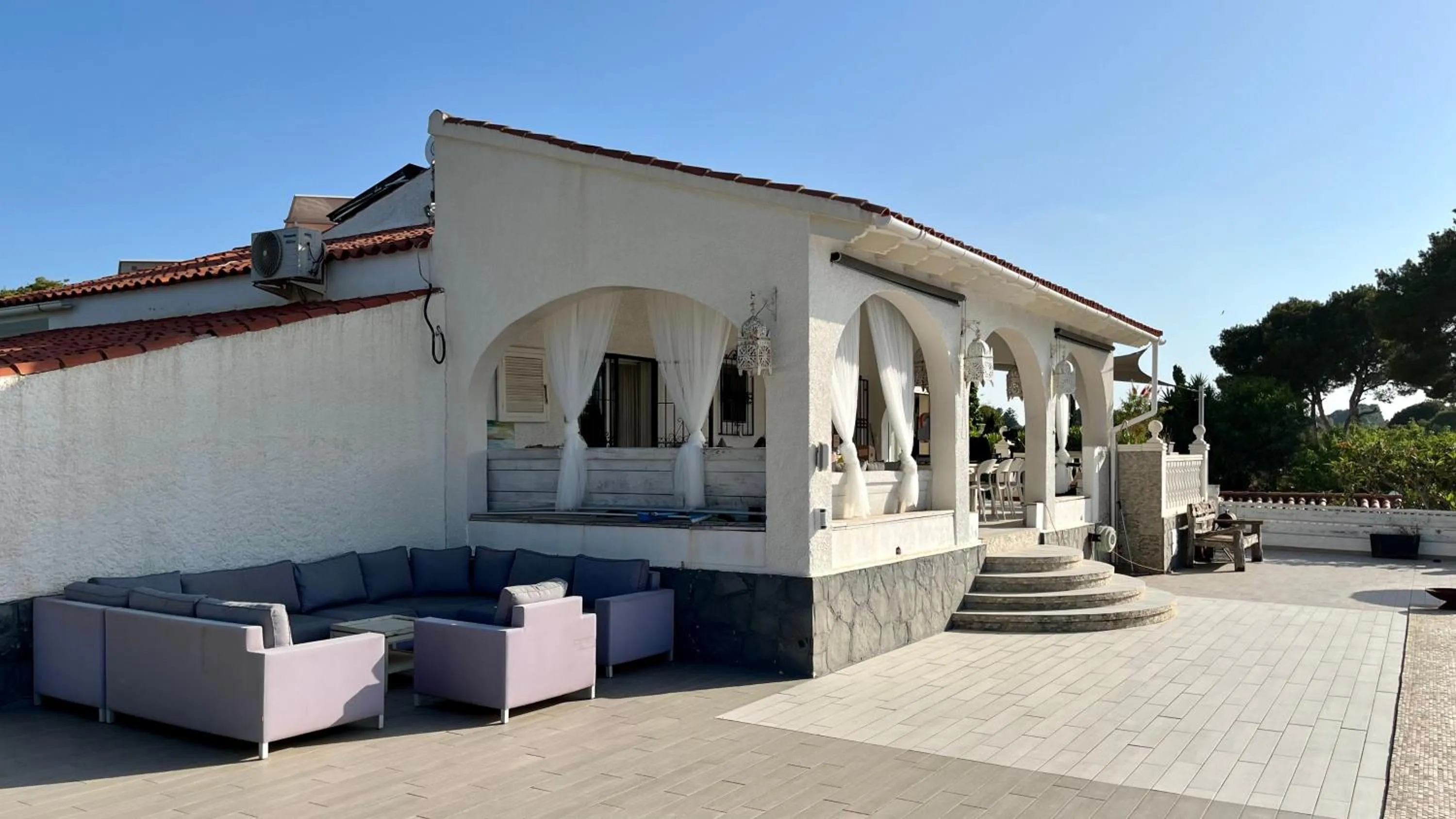 Property building in elparaiso-altea Apartment "Sylvia" ADULTS ONLY Bed & Borrel