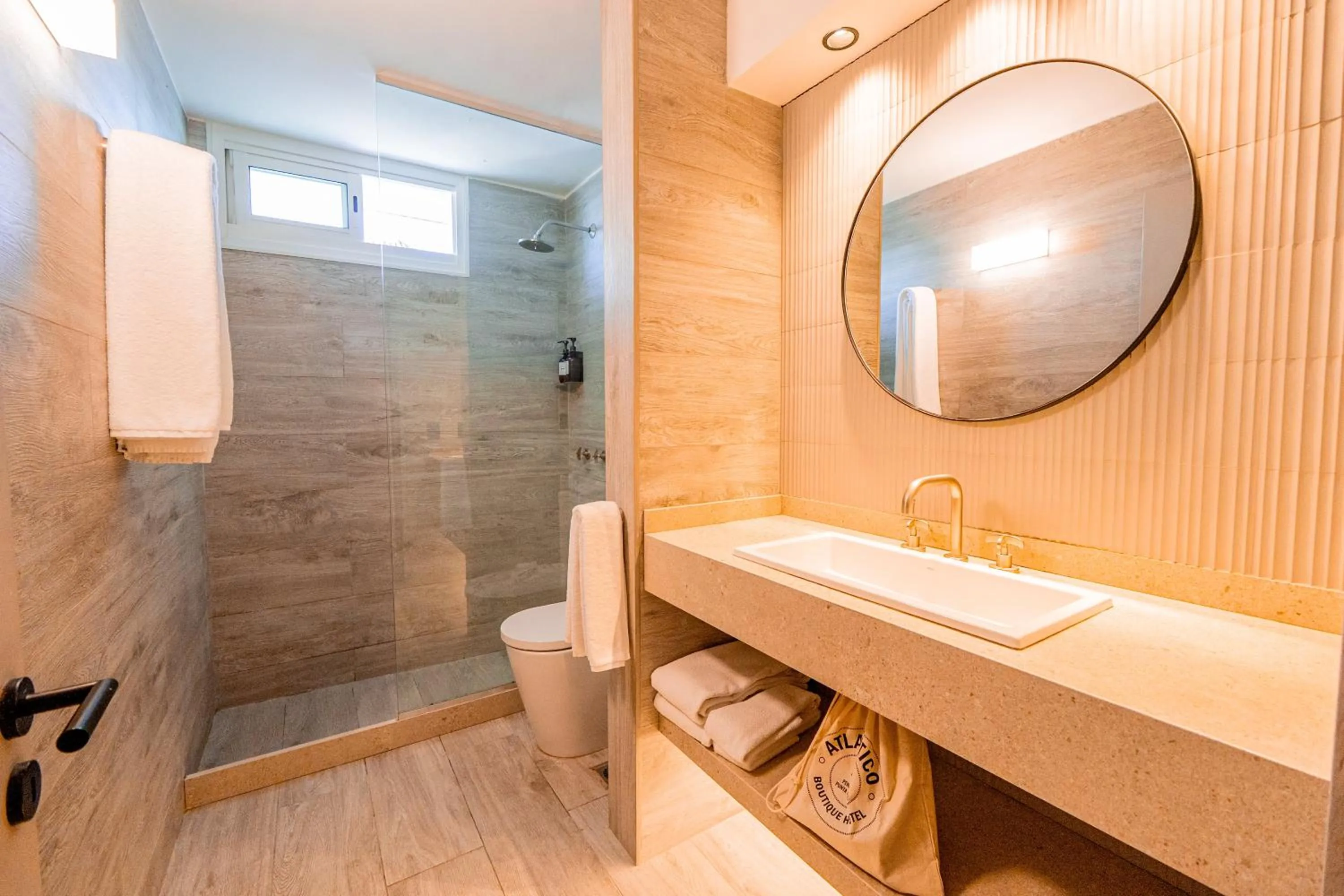 Bathroom in Atlántico Boutique Hotel