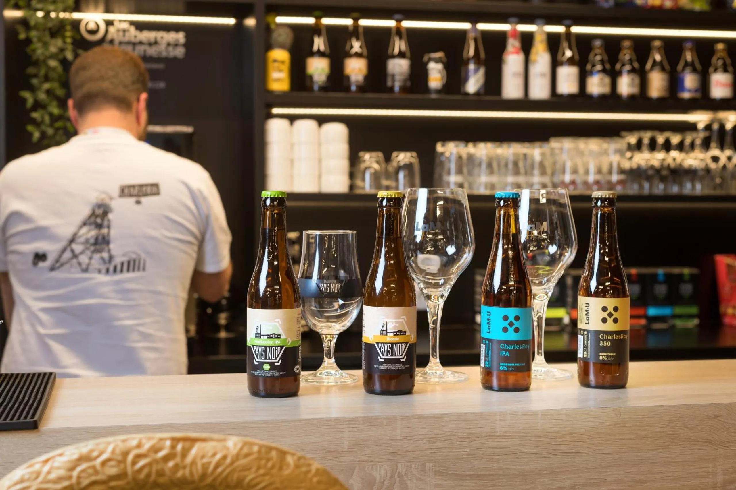 Lounge or bar in Auberge Jeunesse Charleroi Youth Hostel