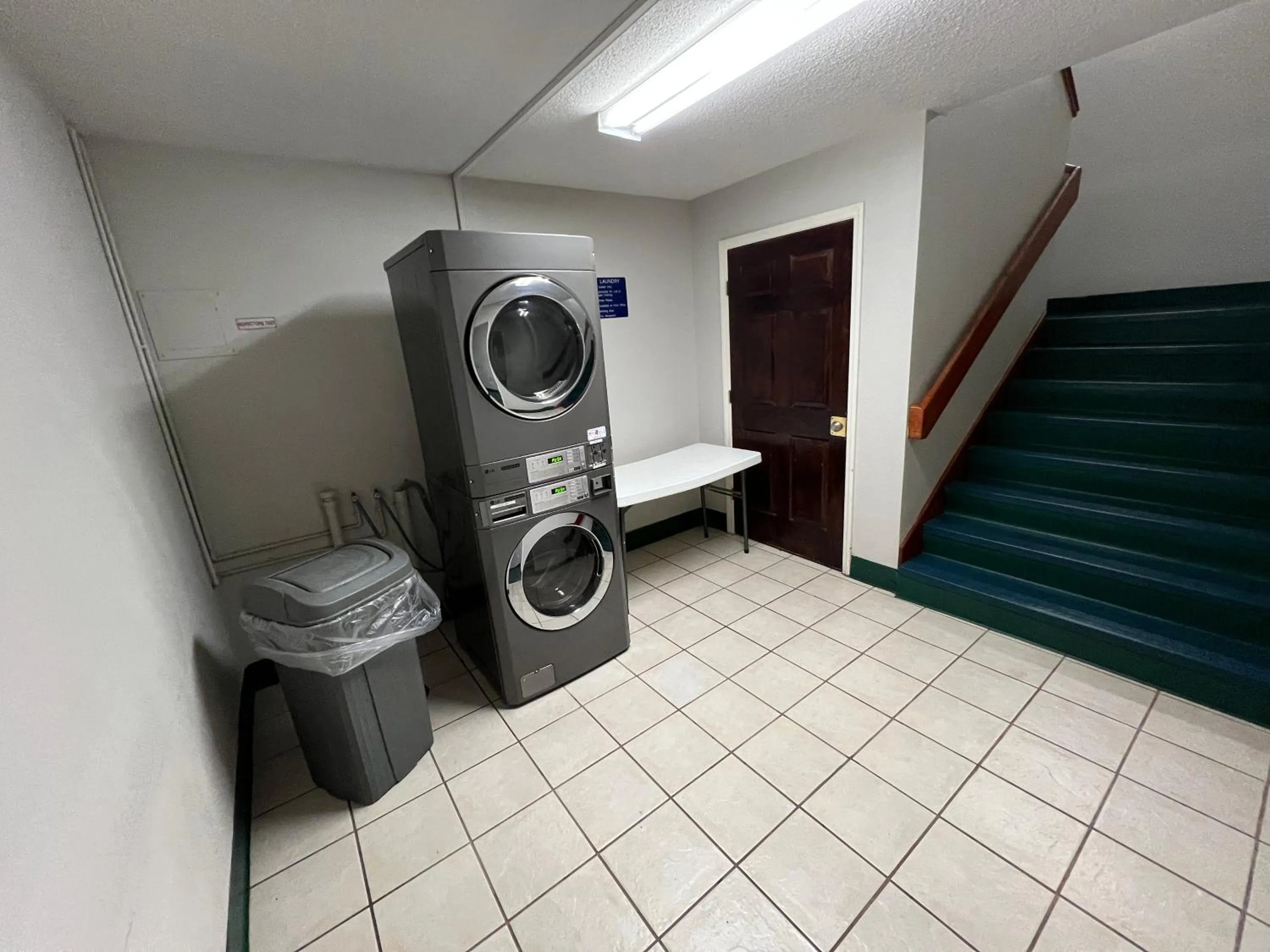 washing machine in Microtel Inn & Suites by Wyndham Burlington