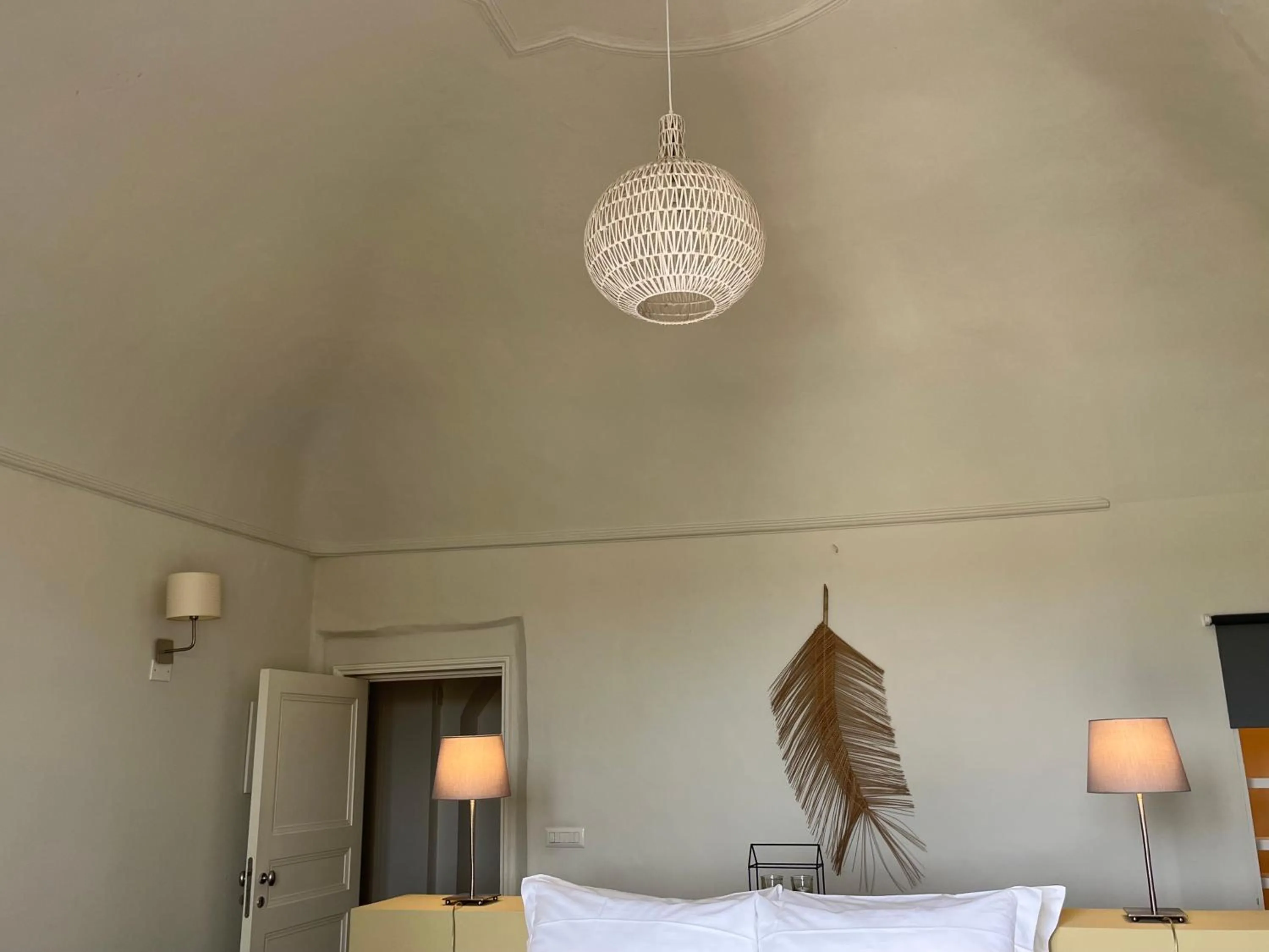 Decorative detail, Bed in Dimora di Dante