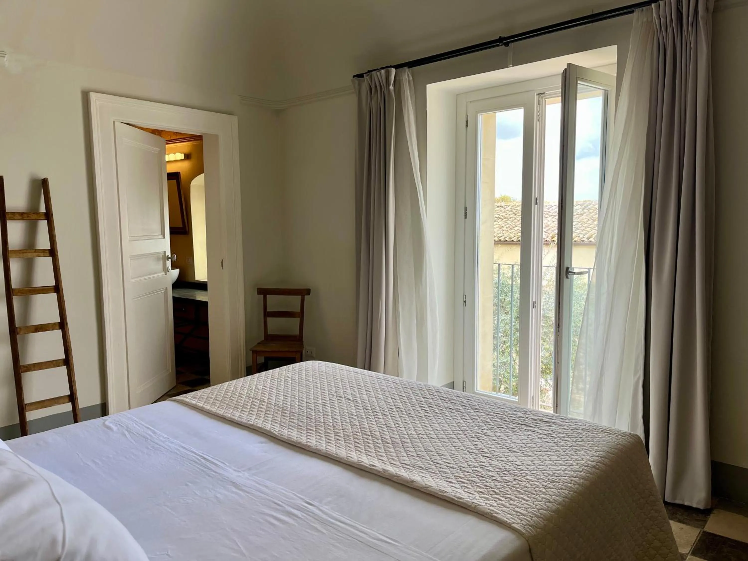 Bedroom, Bed in Dimora di Dante