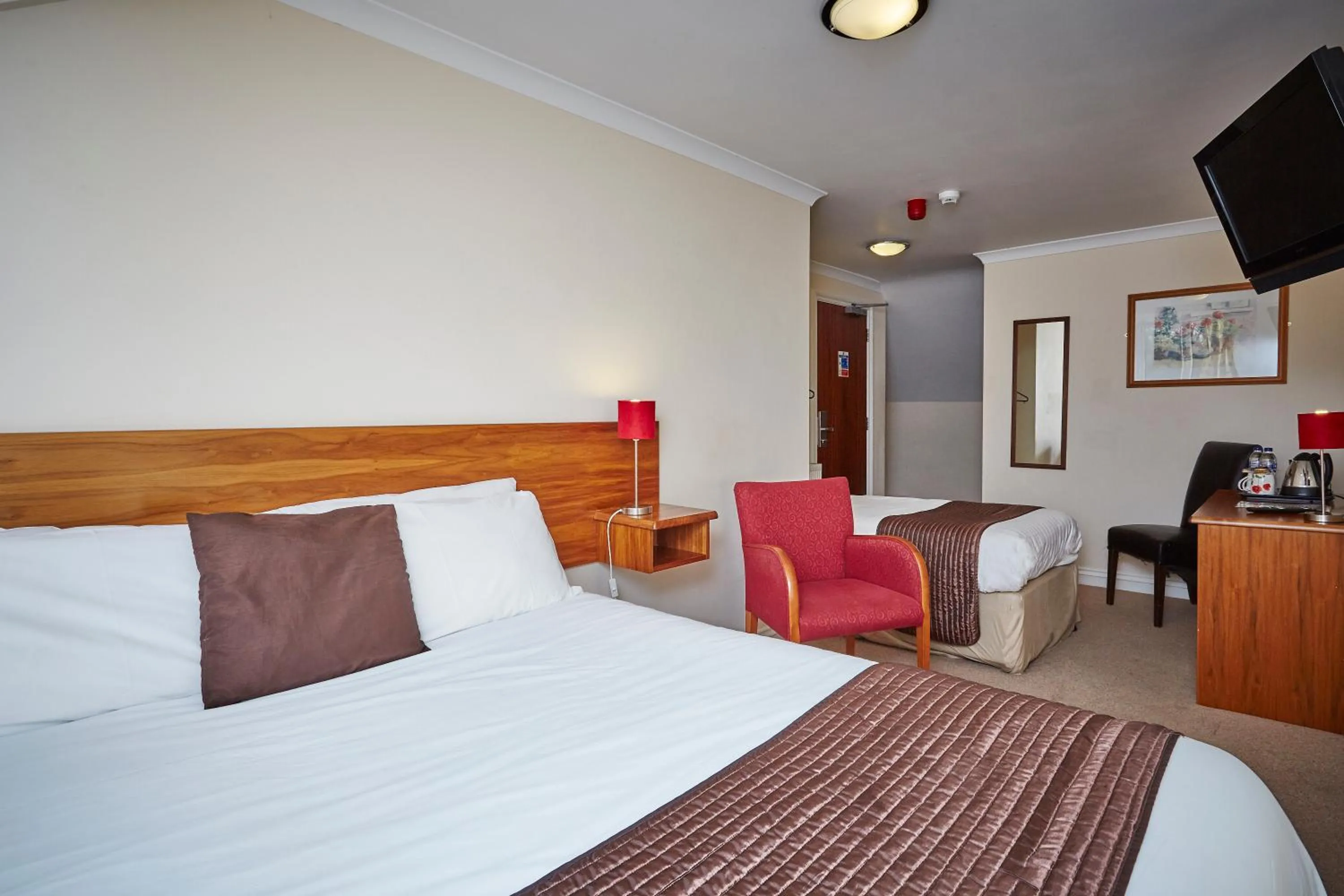 Classic Family Room in The Terrace Lodge Hotel