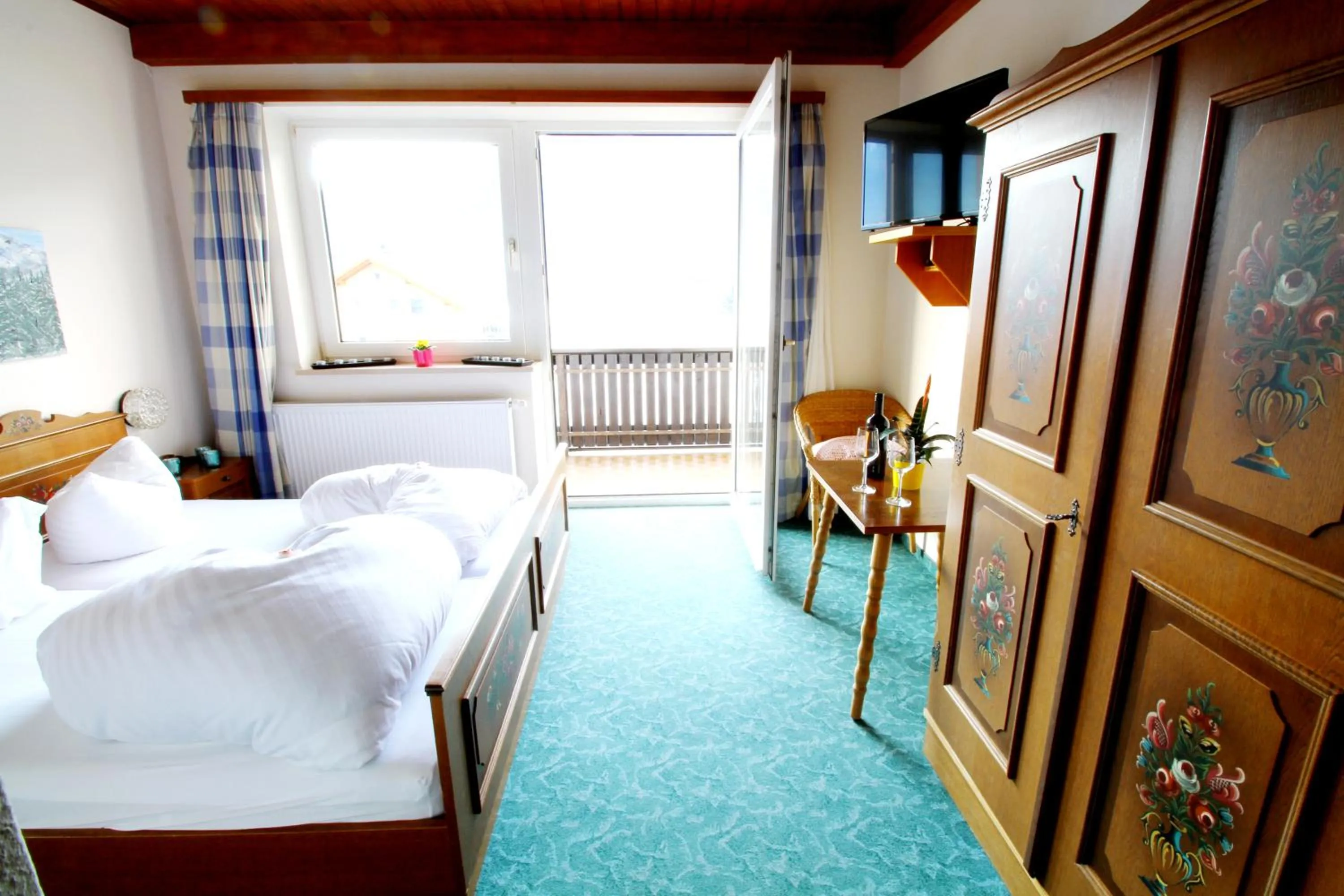 Photo of the whole room, Bed in Hotel Sonnleitn