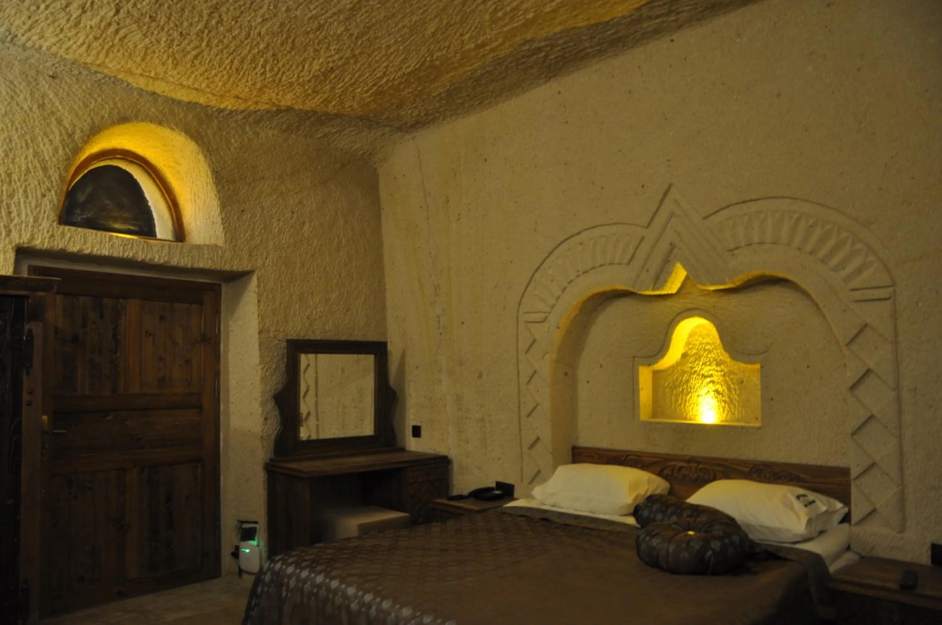 Bed in Çavuşin Cave House-Cappadocia