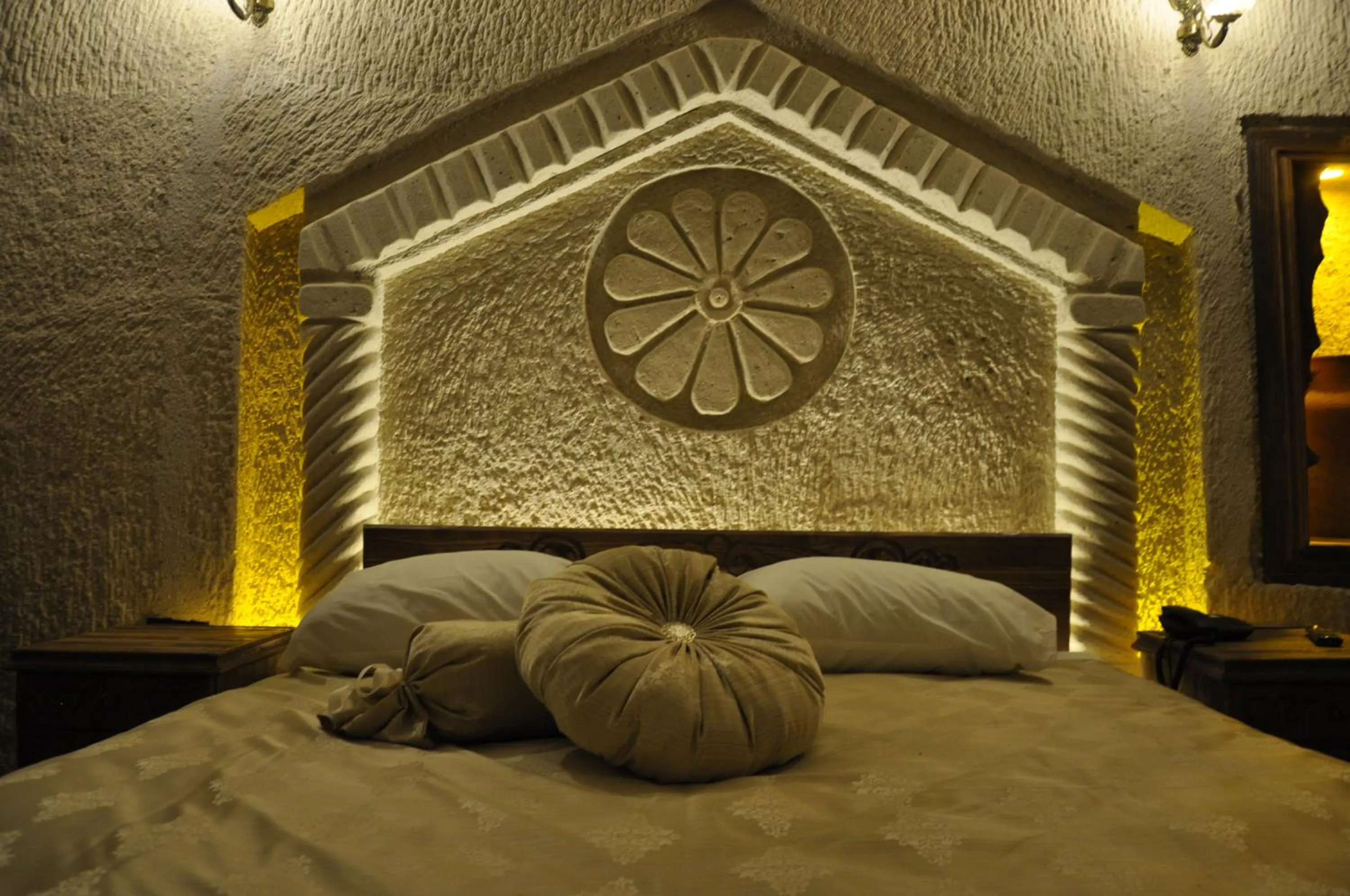 Bed in Çavuşin Cave House-Cappadocia