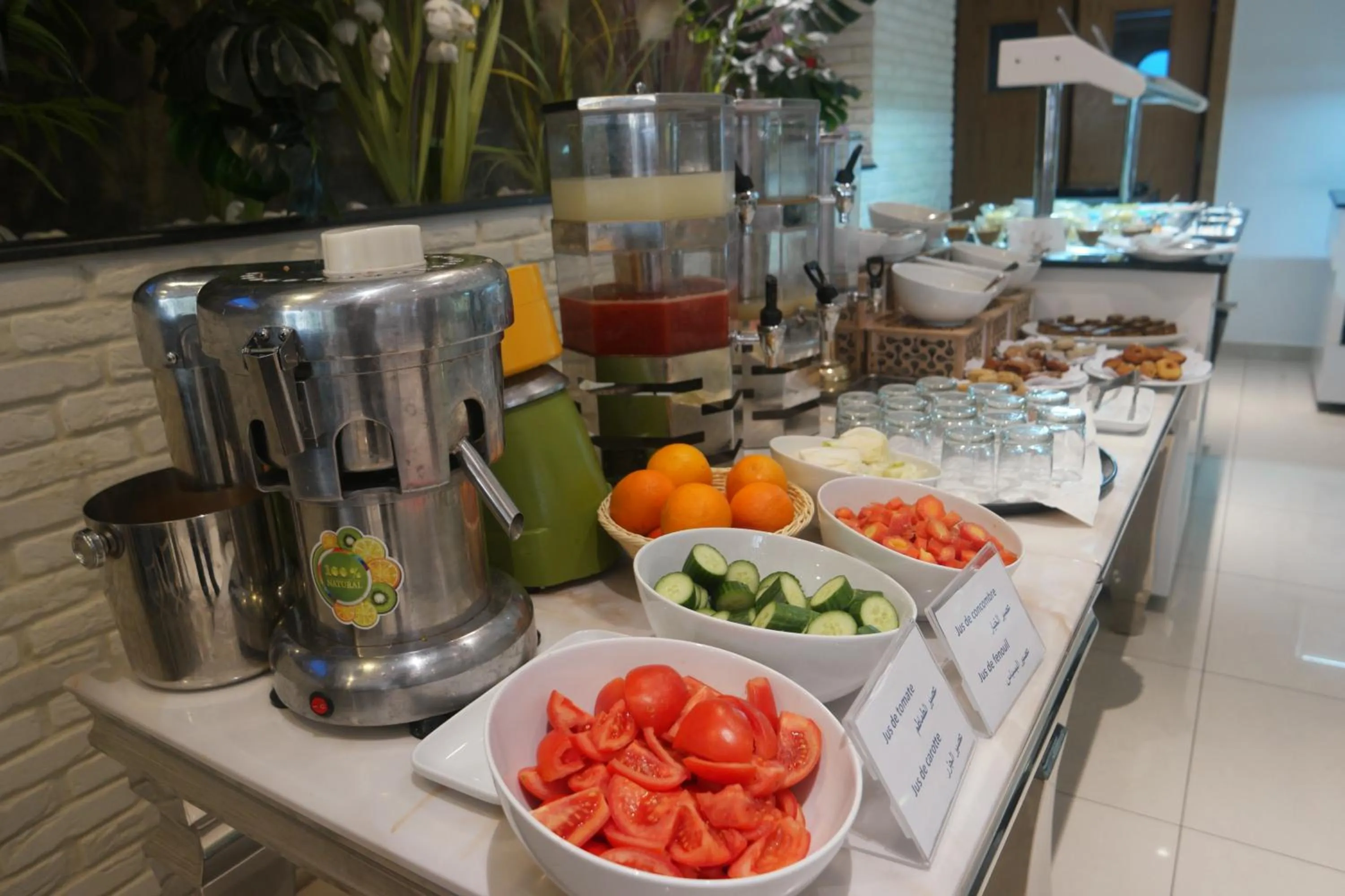 Breakfast in Marigold Hotel