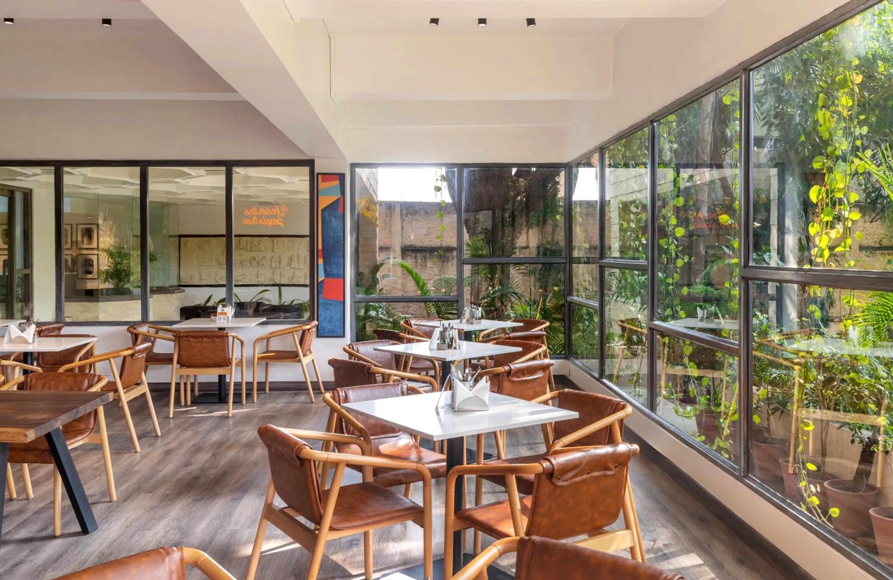 Restaurant/places to eat in Rajdarshan - A Lake View Hotel in Udaipur