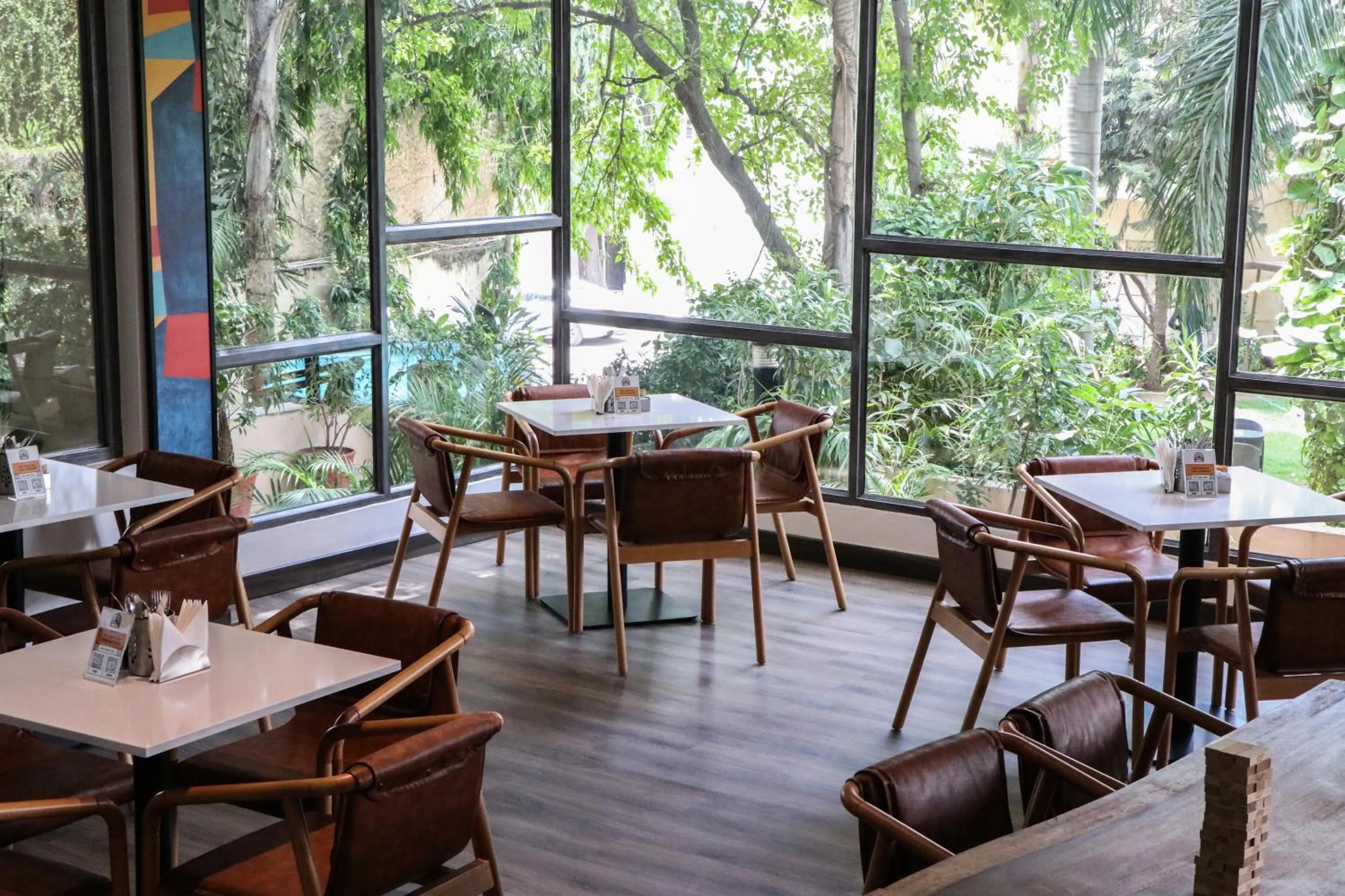 Restaurant/places to eat in Rajdarshan - A Lake View Hotel in Udaipur