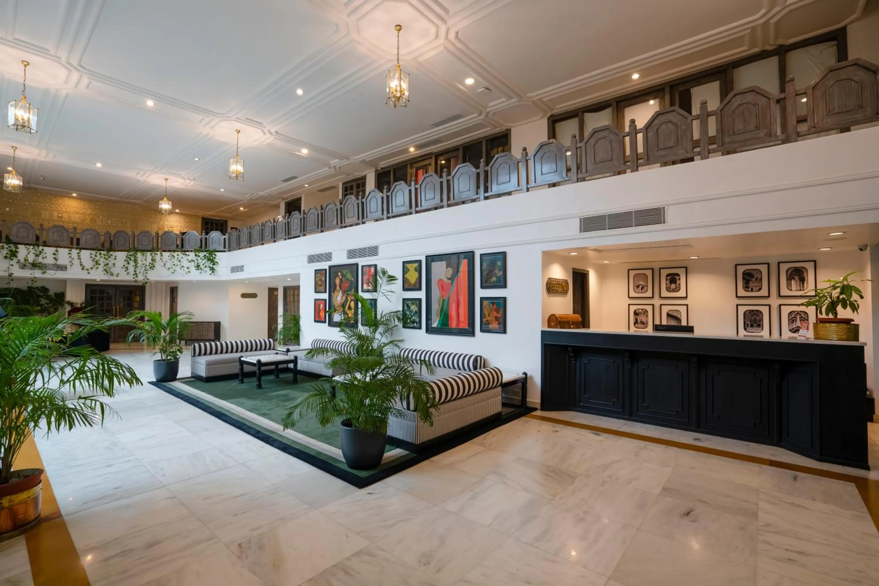 Lobby or reception, Bed in Rajdarshan - A Lake View Hotel in Udaipur