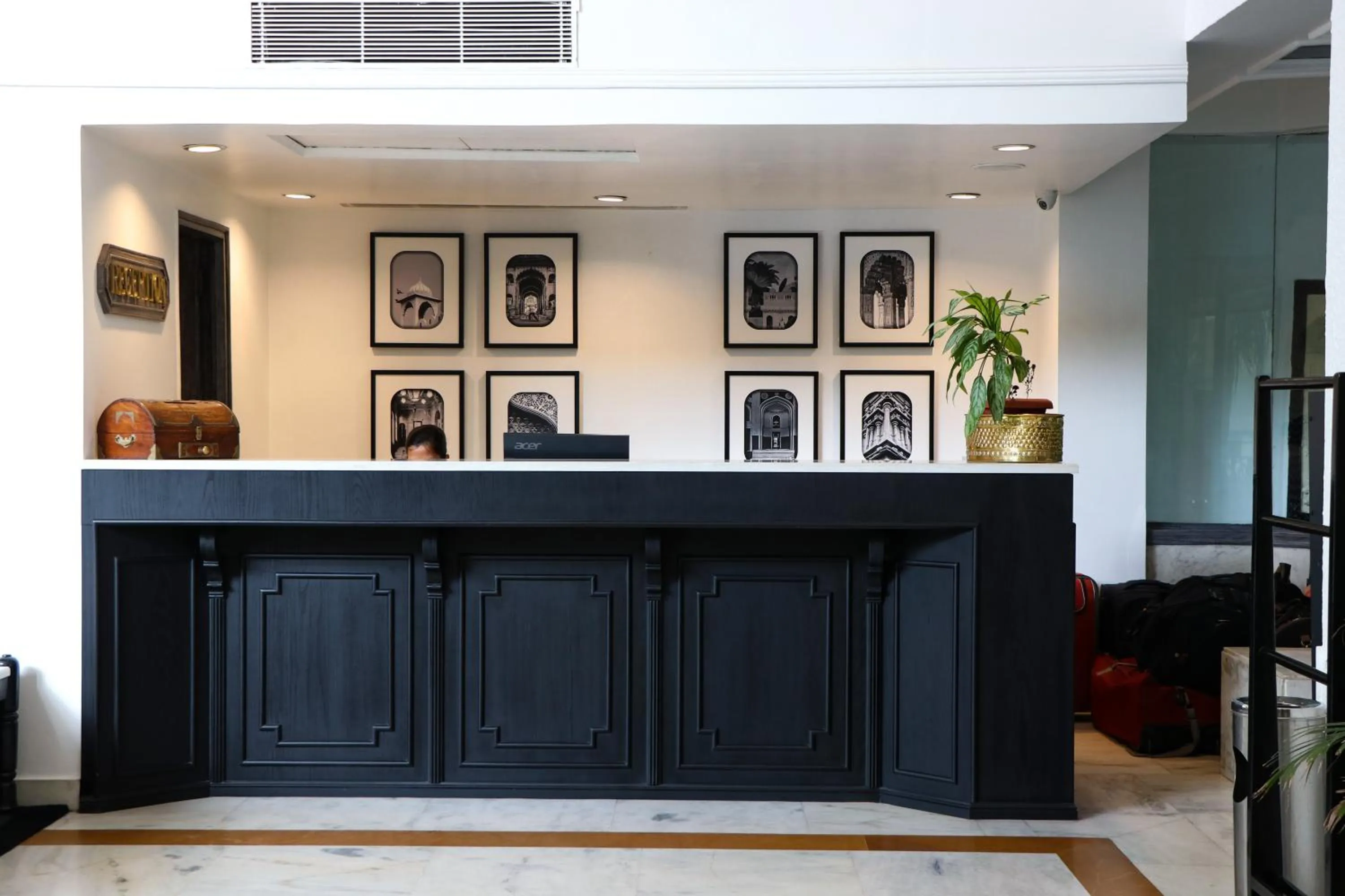 Lobby or reception in Rajdarshan - A Lake View Hotel in Udaipur