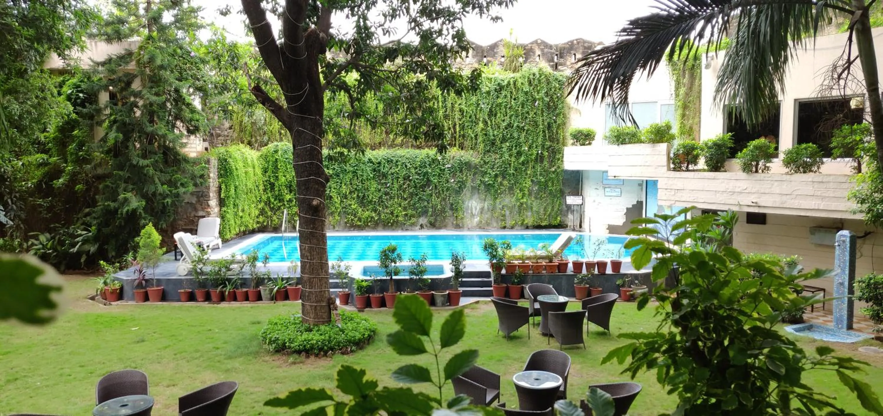 Garden in Rajdarshan - A Lake View Hotel in Udaipur