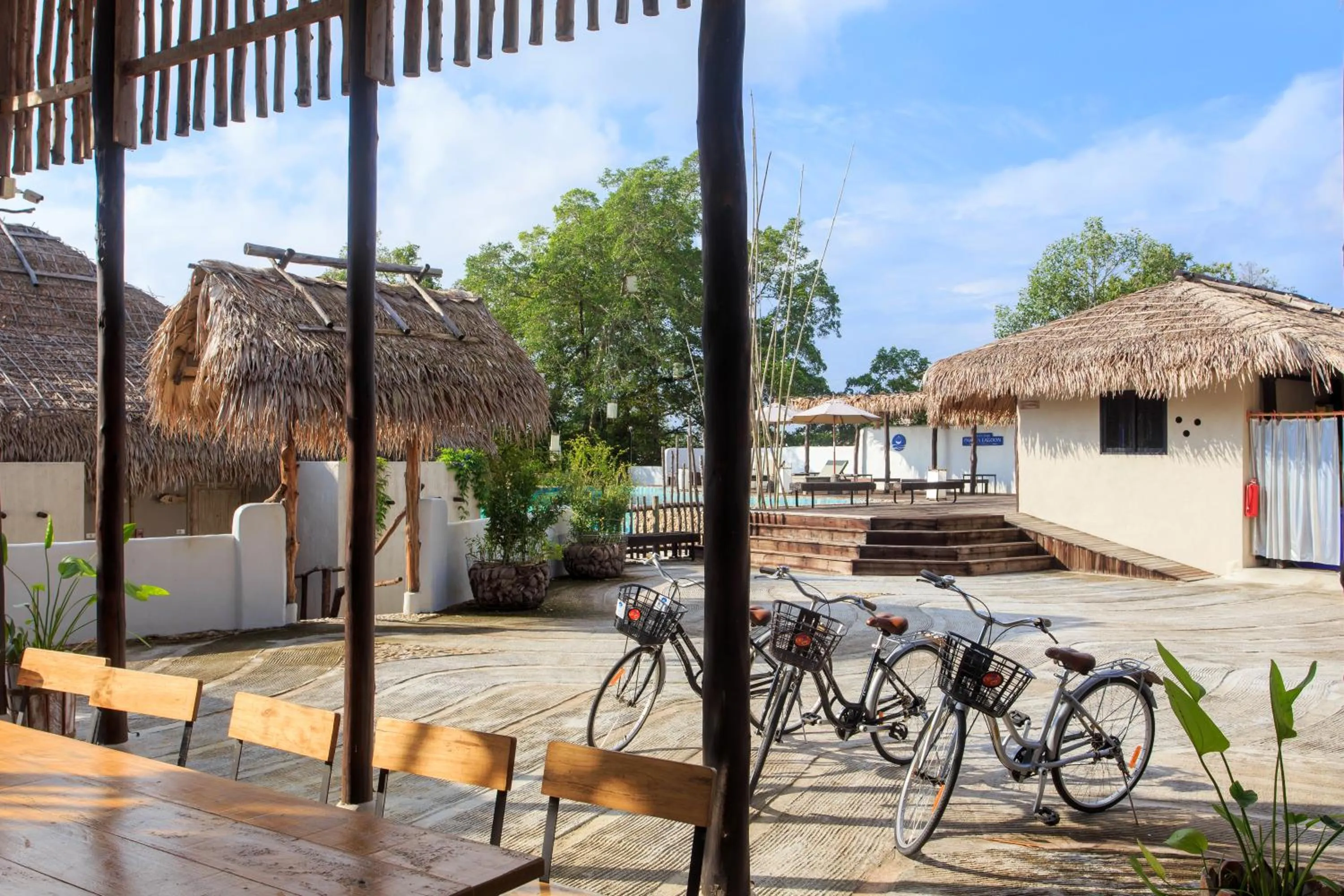 Restaurant/places to eat in Sripakpra Boutique Resort Phatthalung