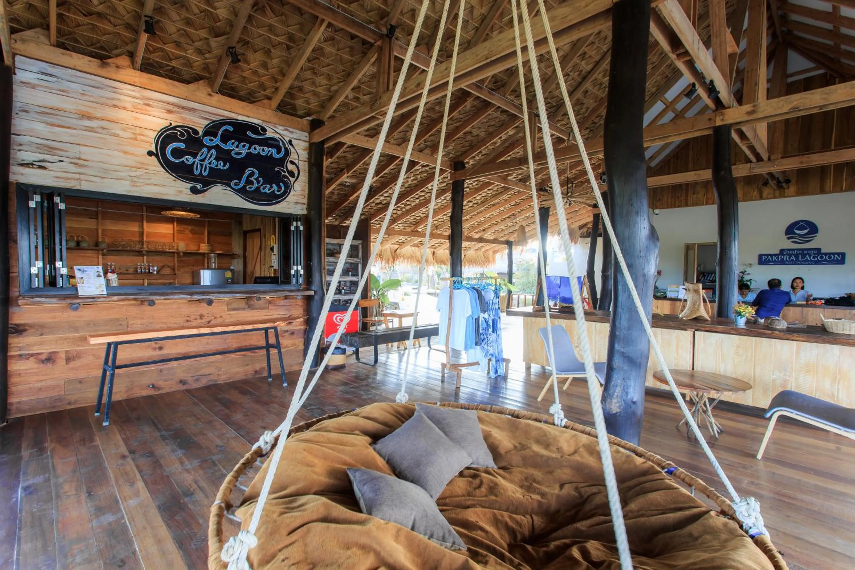 Lobby or reception in Sripakpra Boutique Resort Phatthalung