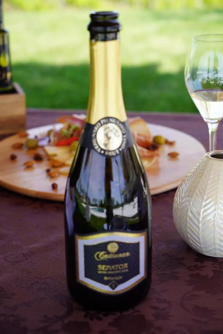 Garden in Wine Residence Cattunar