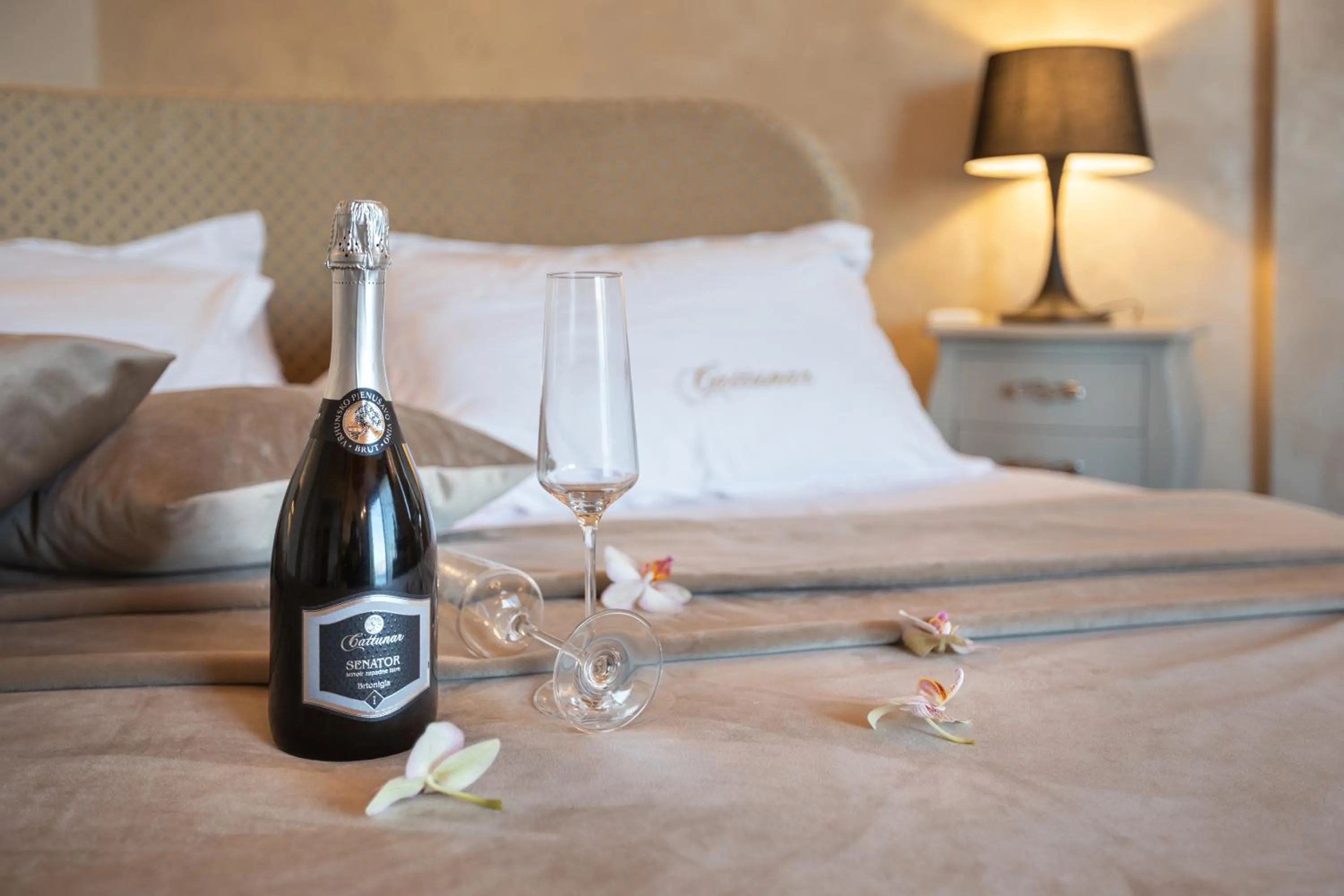 Bed in Wine Residence Cattunar