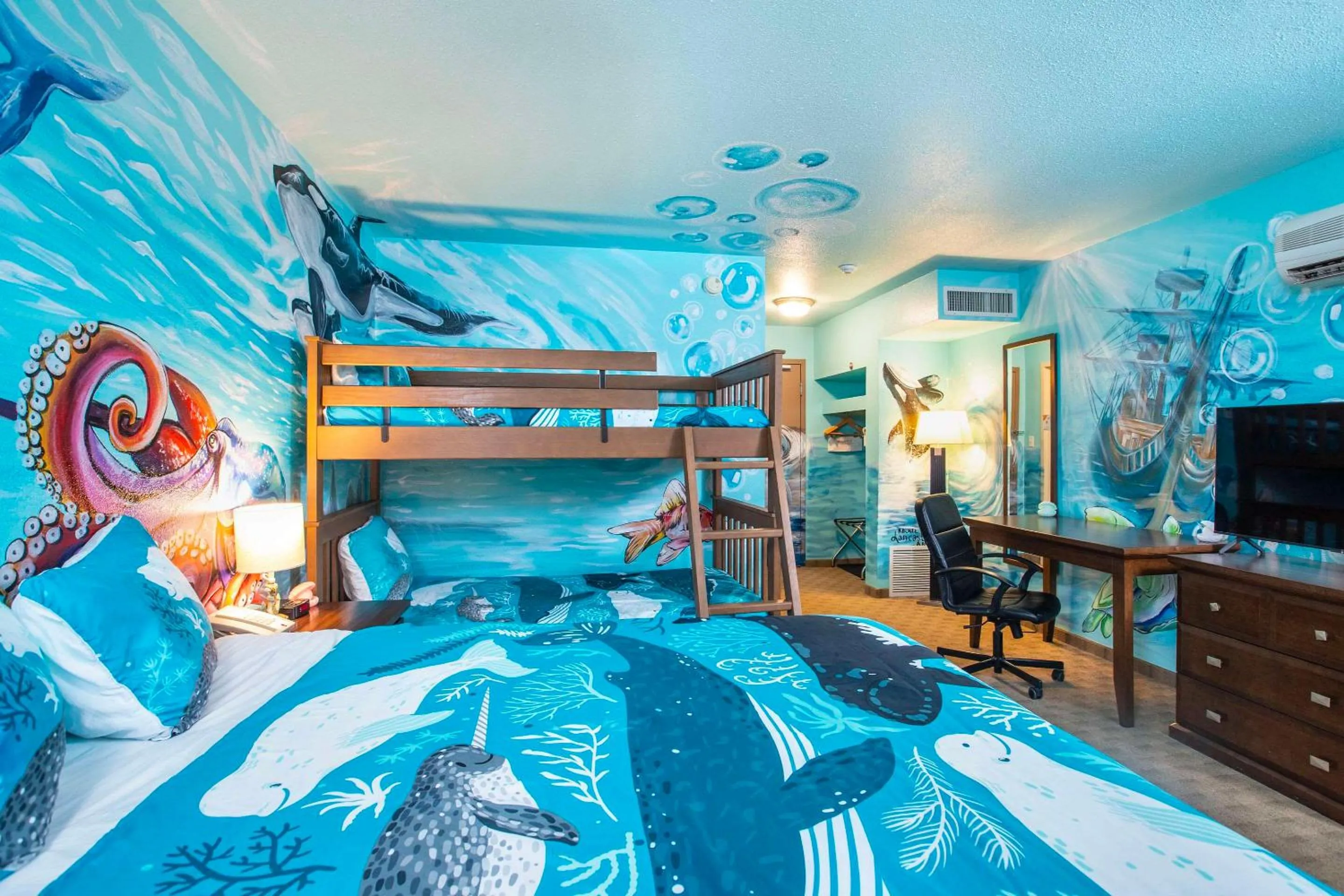 Bedroom in Quality Inn & Suites