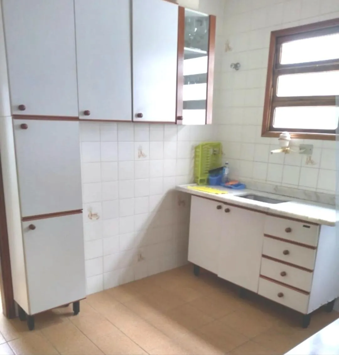 Communal kitchen in Apartamento Campos do Jordao