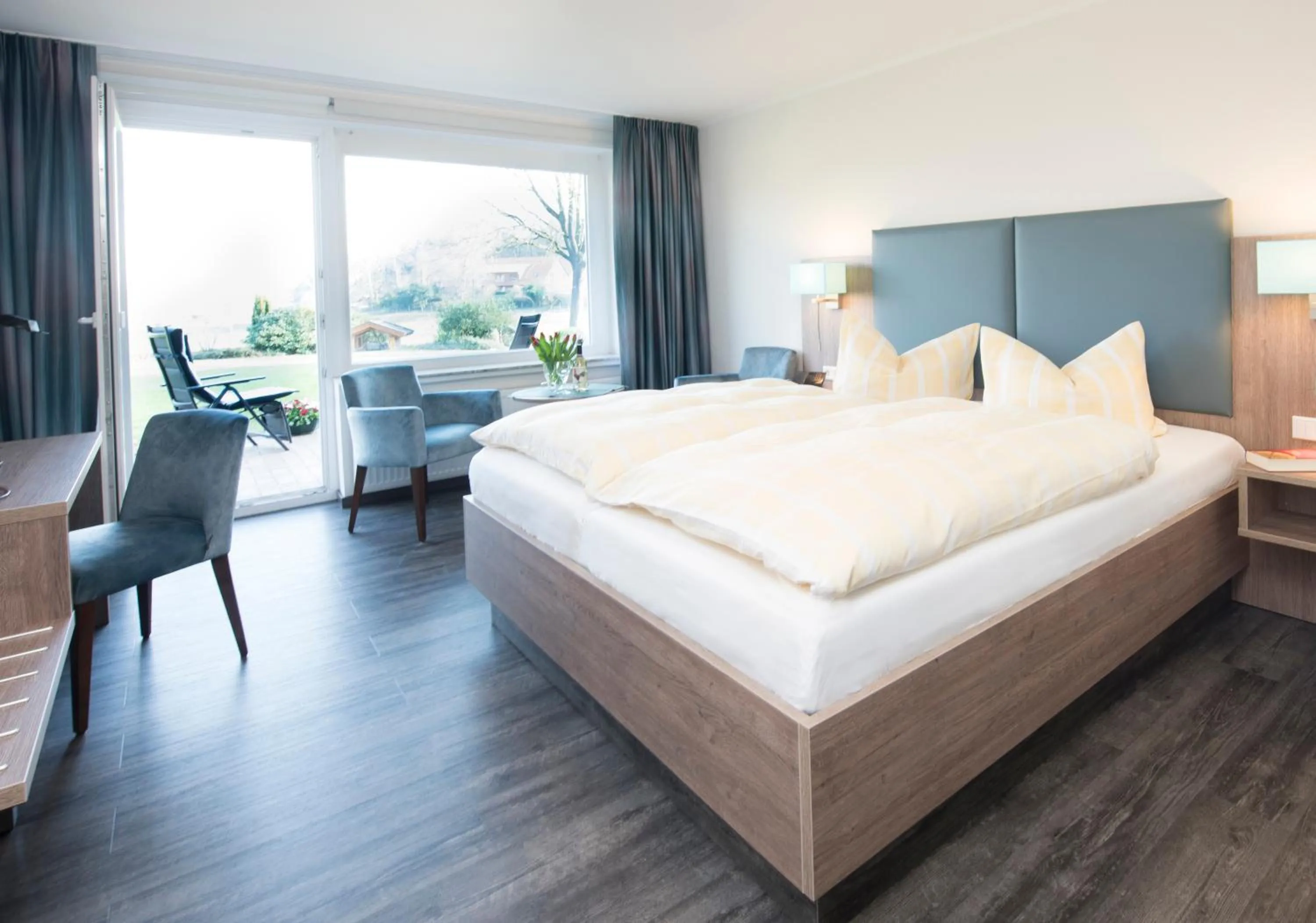 Bed in Hotel Land-gut-Hotel Wahlde