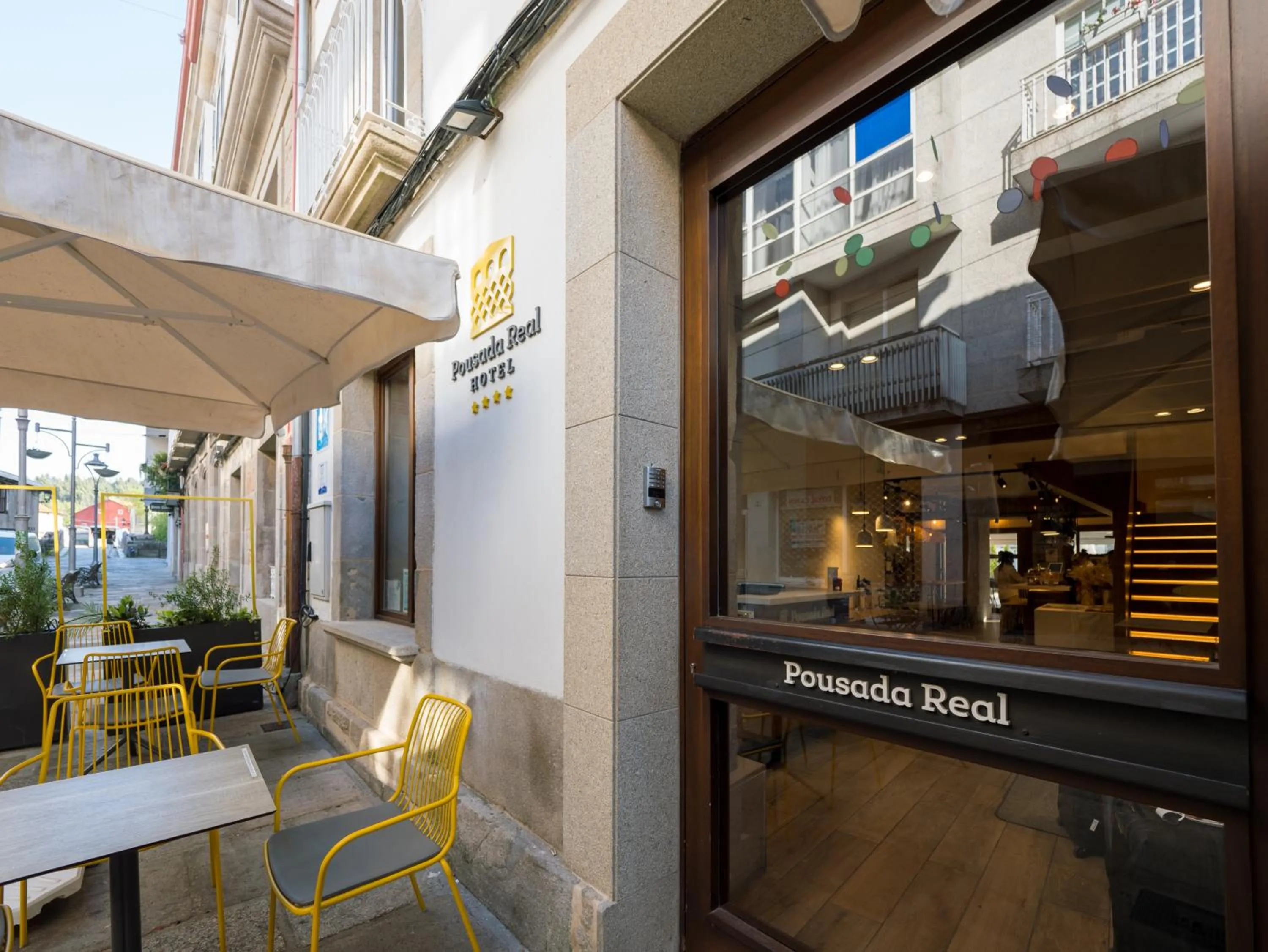 Property building in Hotel Pousada Real