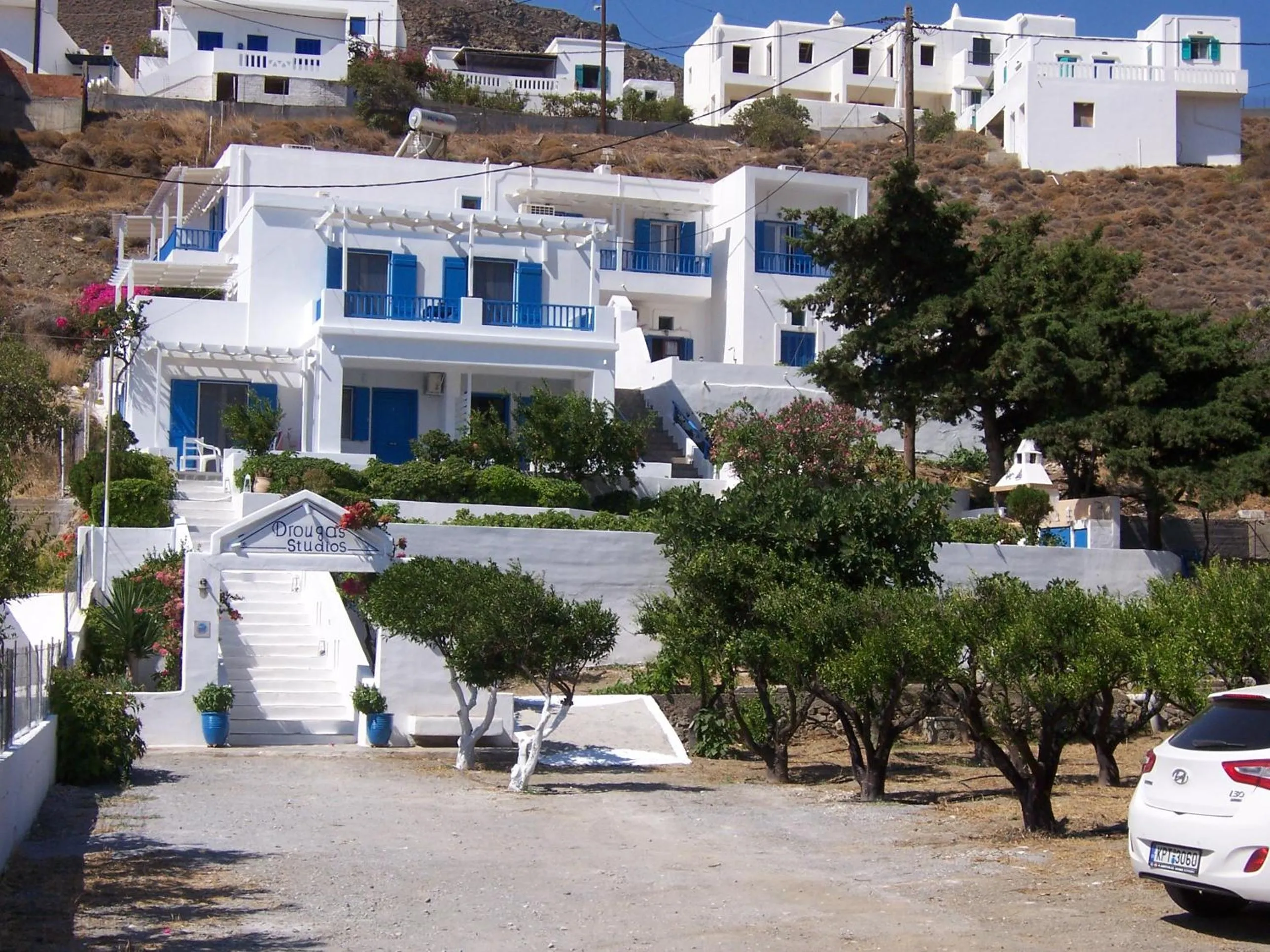 Property building in Drouga's Studios & Suites Astypalaia Greece