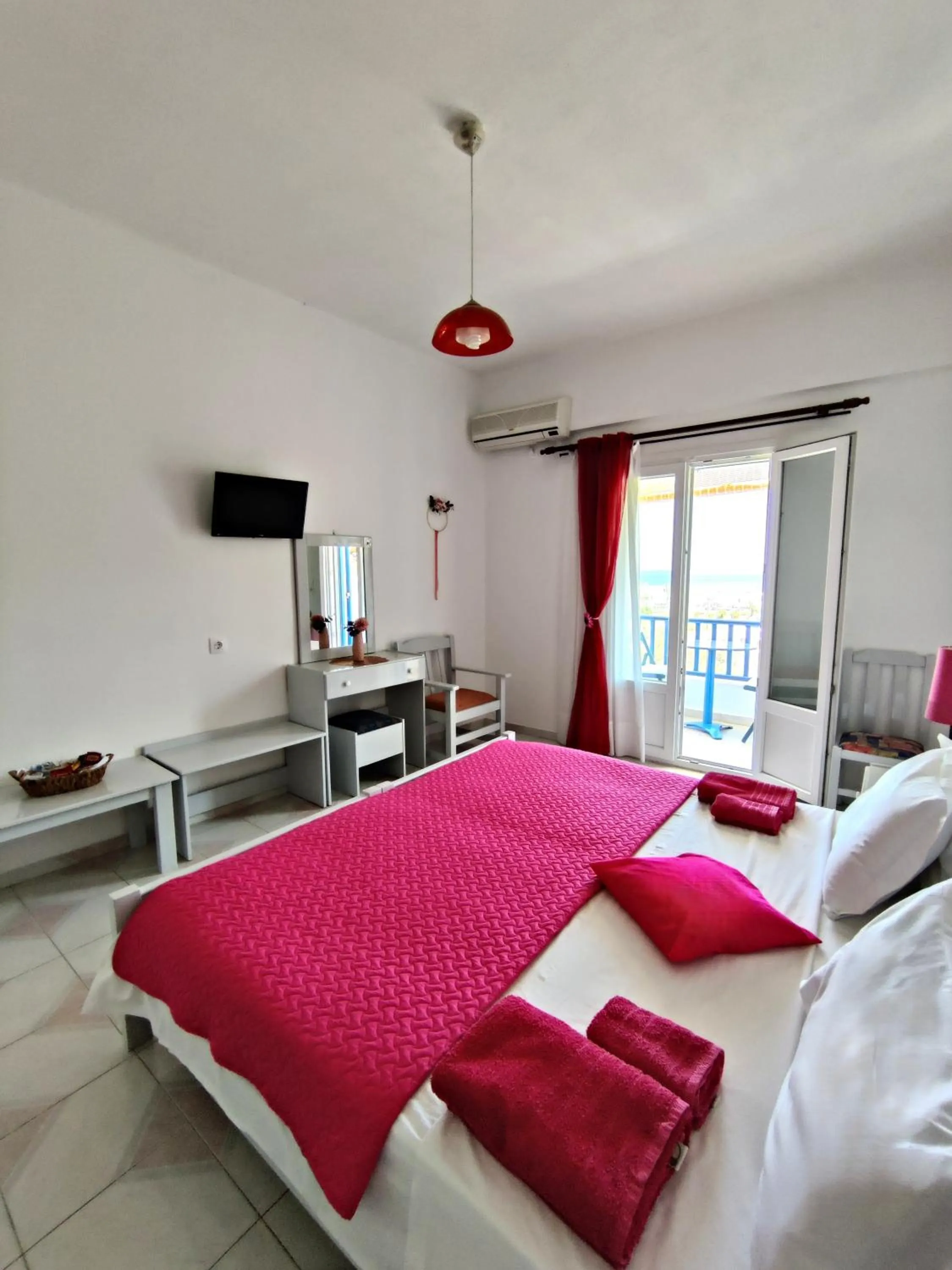 Bed in Drouga's Studios & Suites Astypalaia Greece