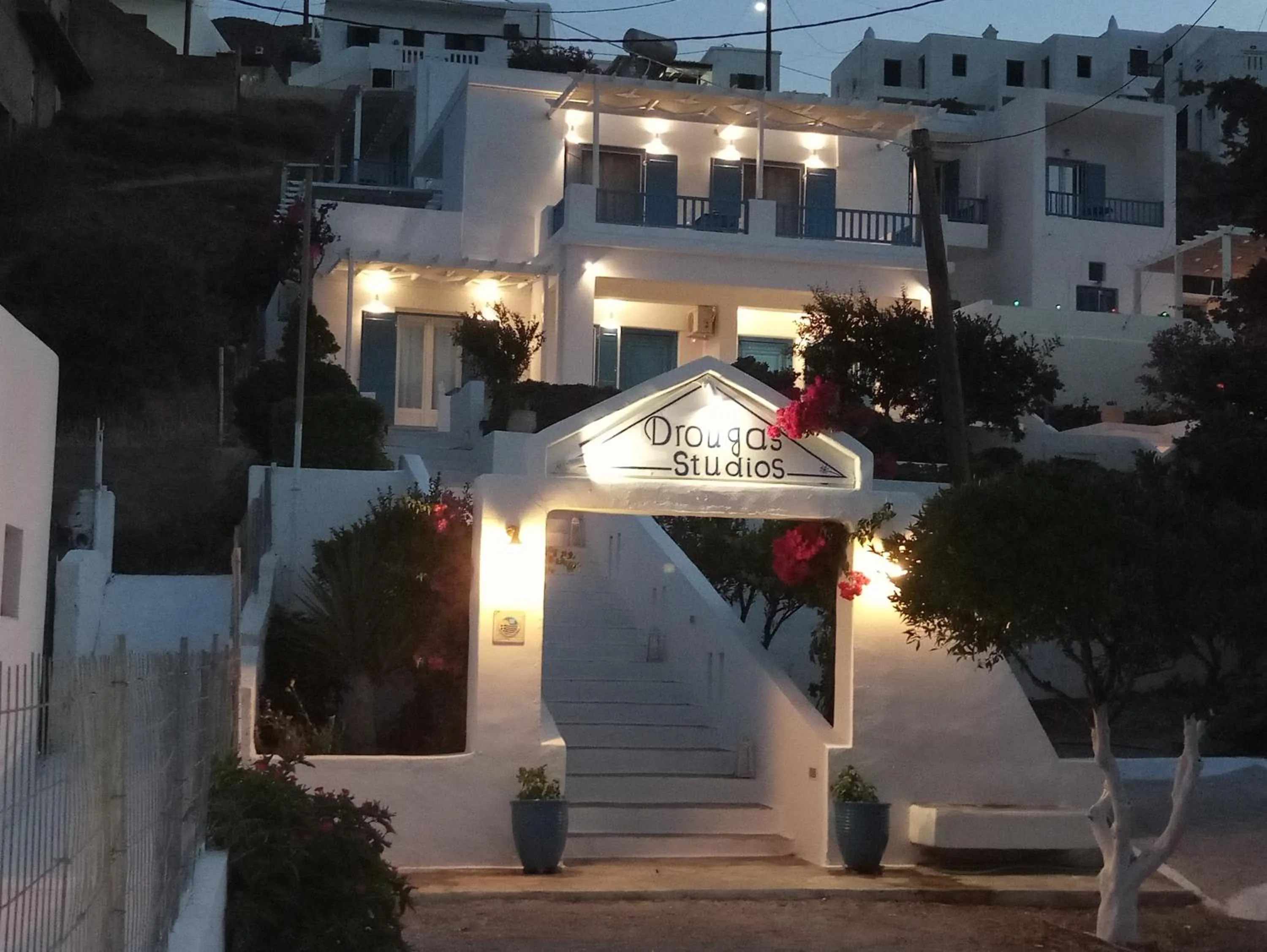 Facade/entrance in Drouga's Studios & Suites Astypalaia Greece