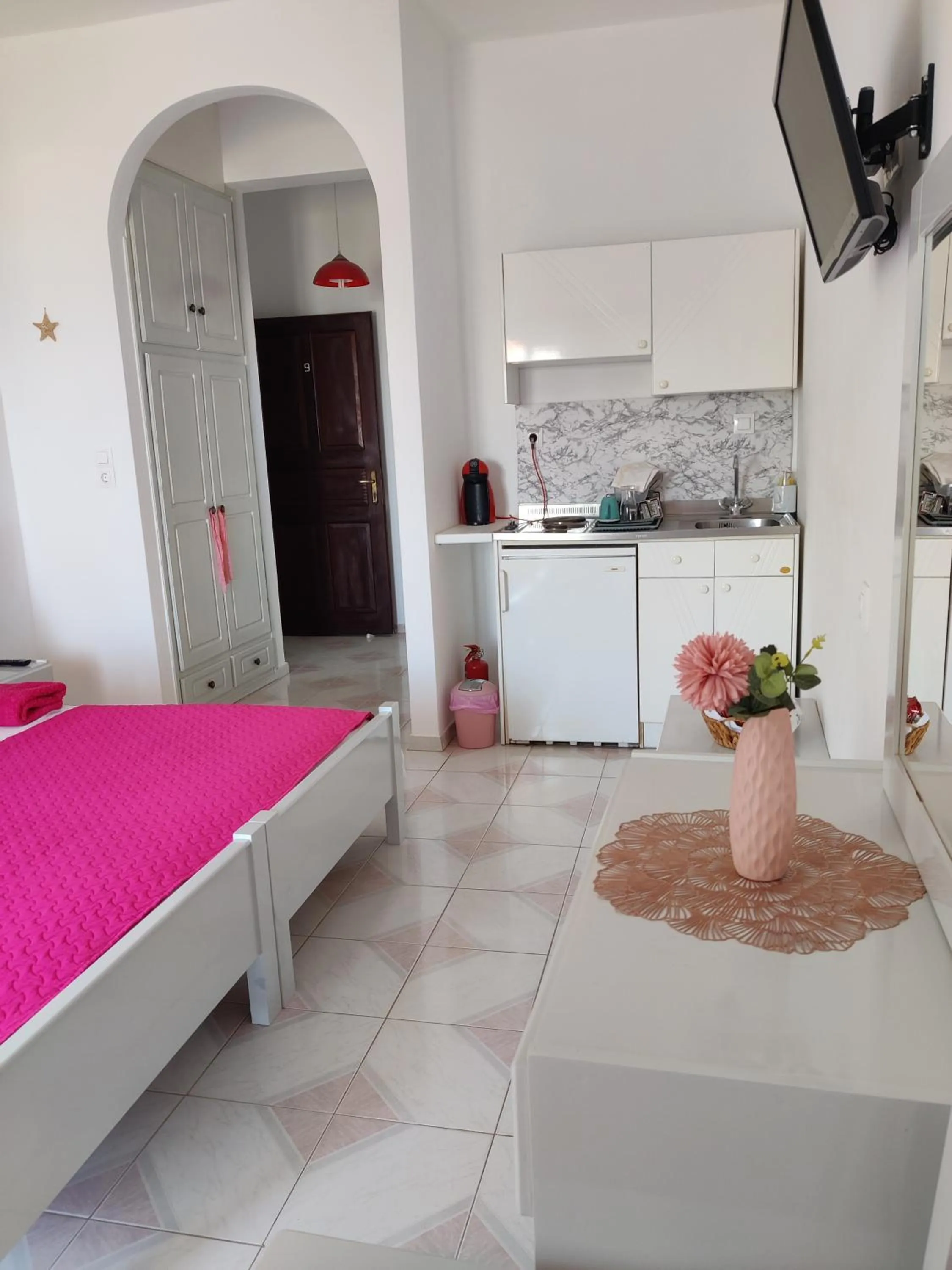 Bed in Drouga's Studios & Suites Astypalaia Greece