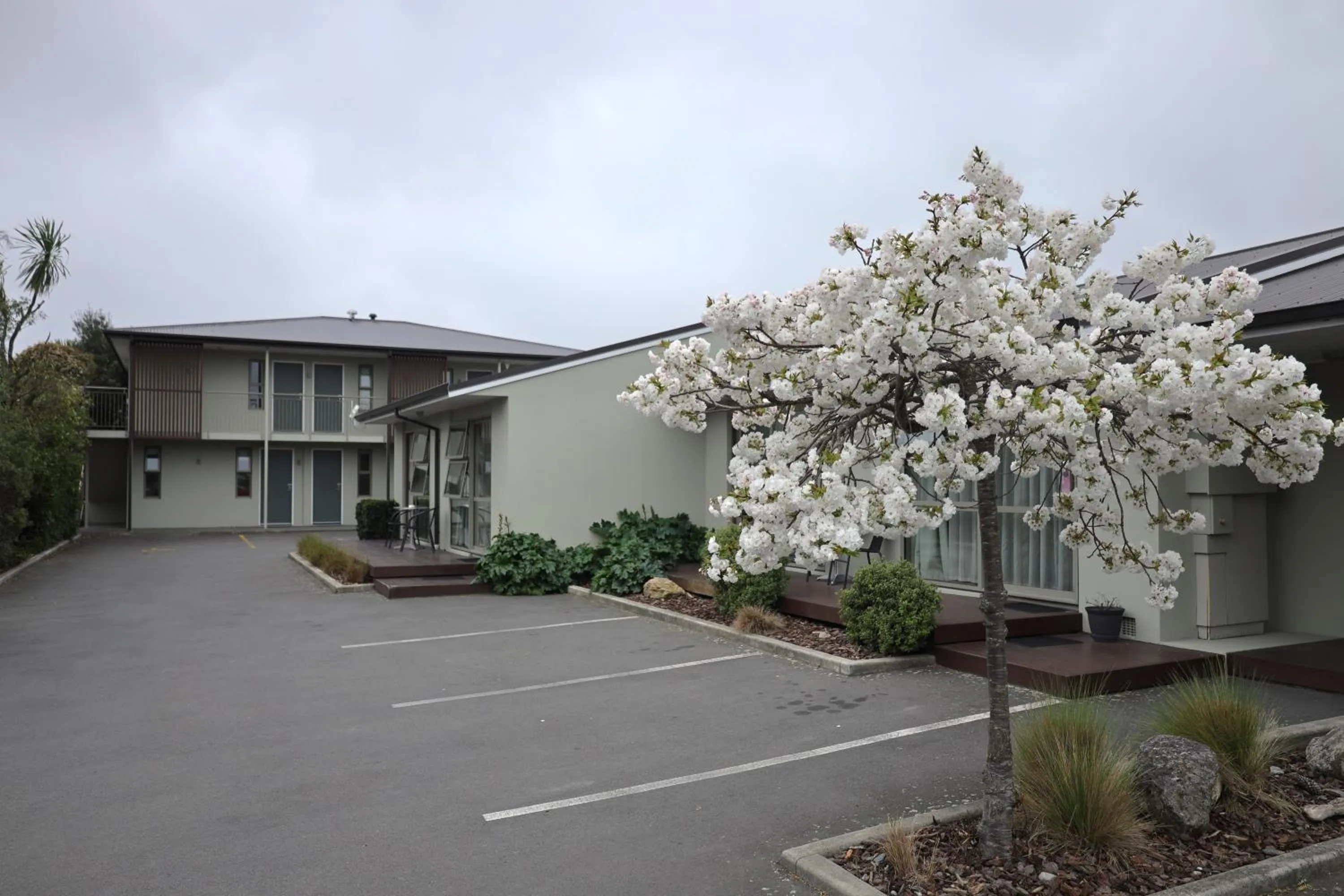 Property building in TOWER JUNCTION MOTOR LODGE - Airport and Christchurch railway station Shuttle Service