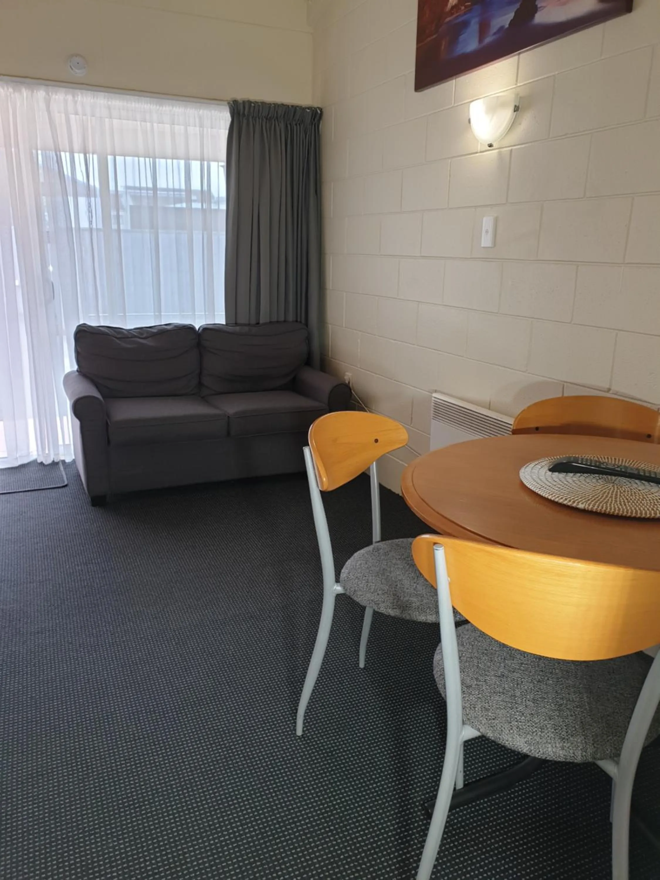 Living room in Northcote Motor Lodge