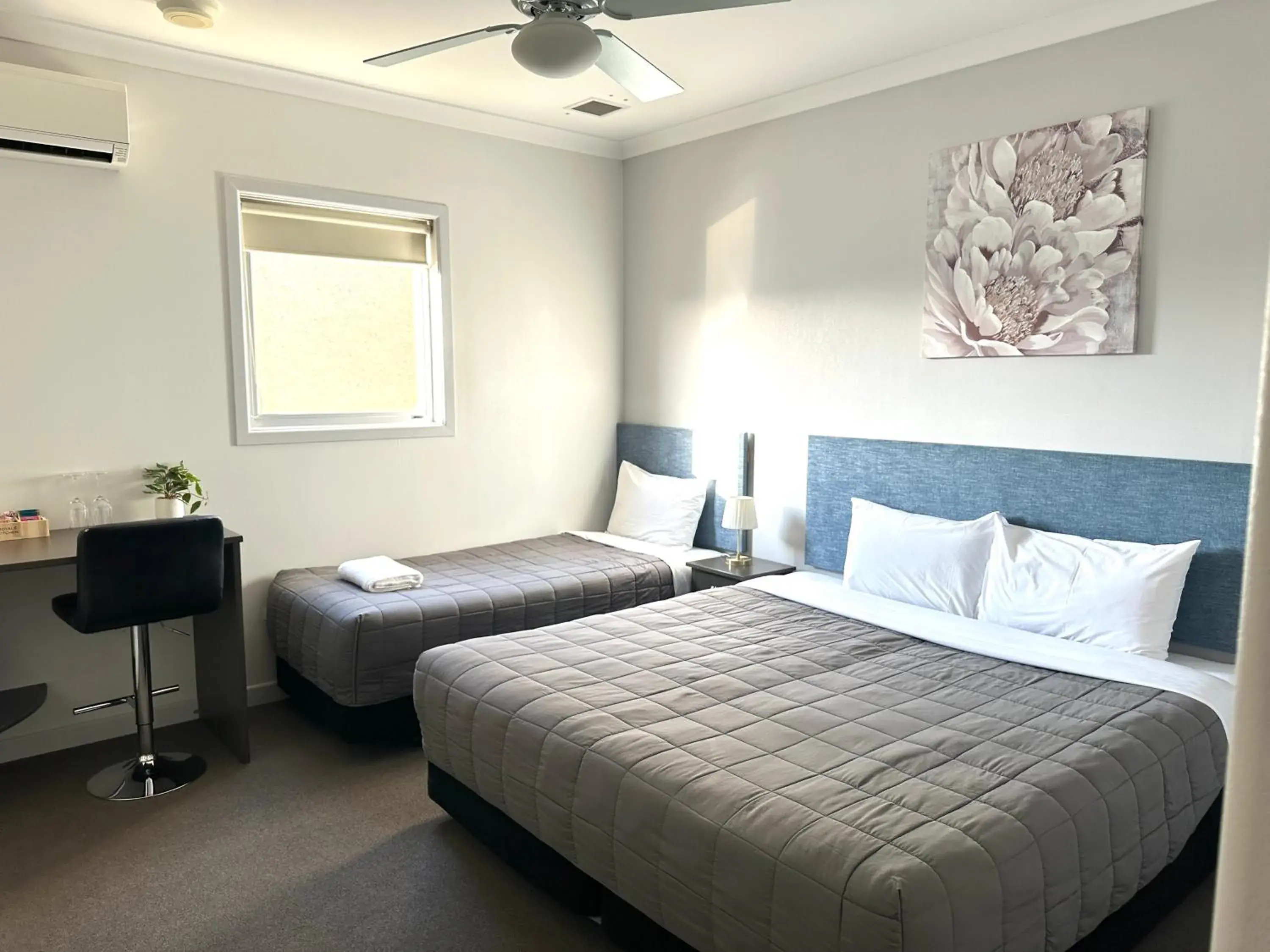 Executive King Room in No 1 Motels Executive King Room in No 1 Motels