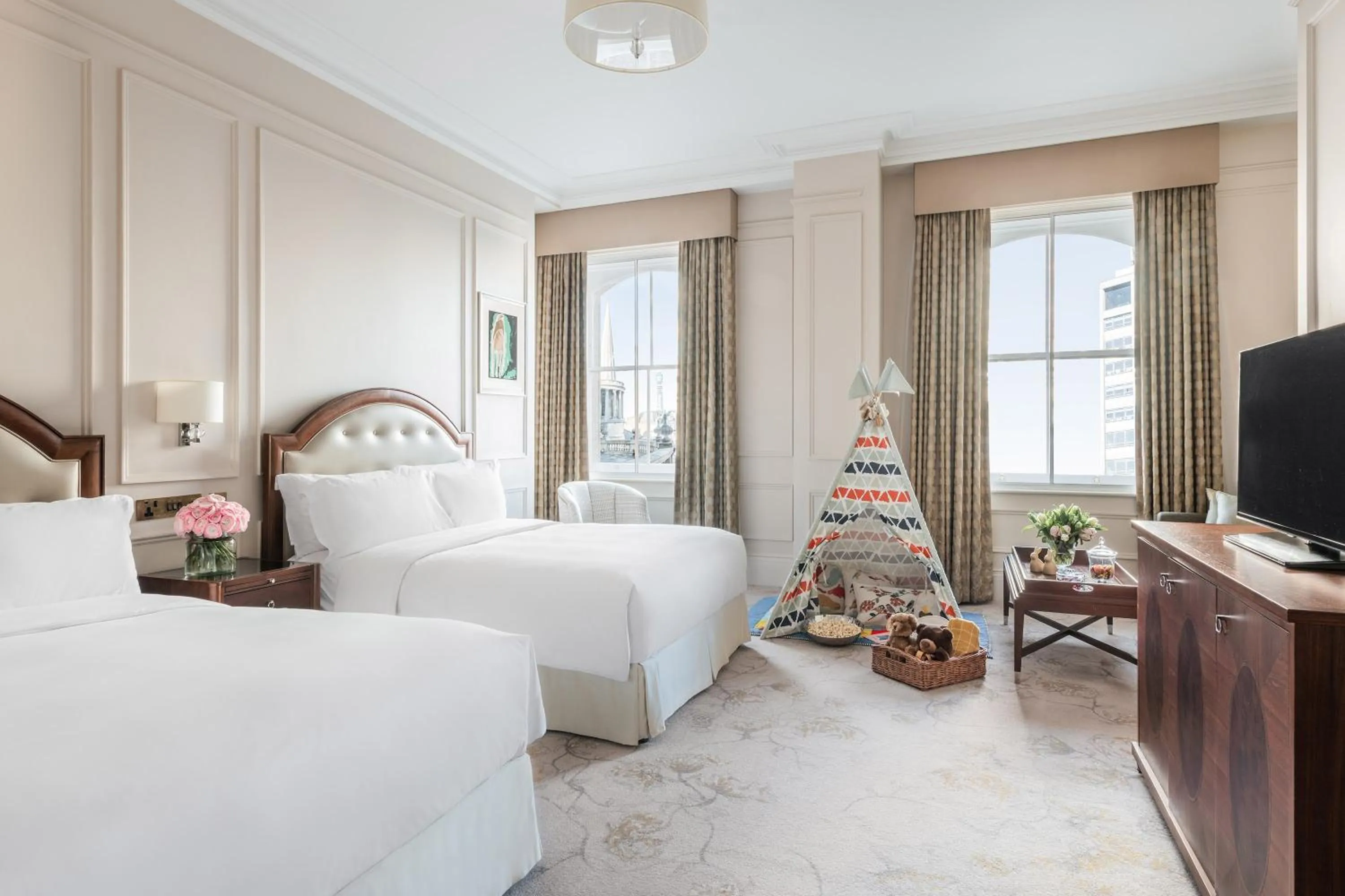 Family, Bed in The Langham London