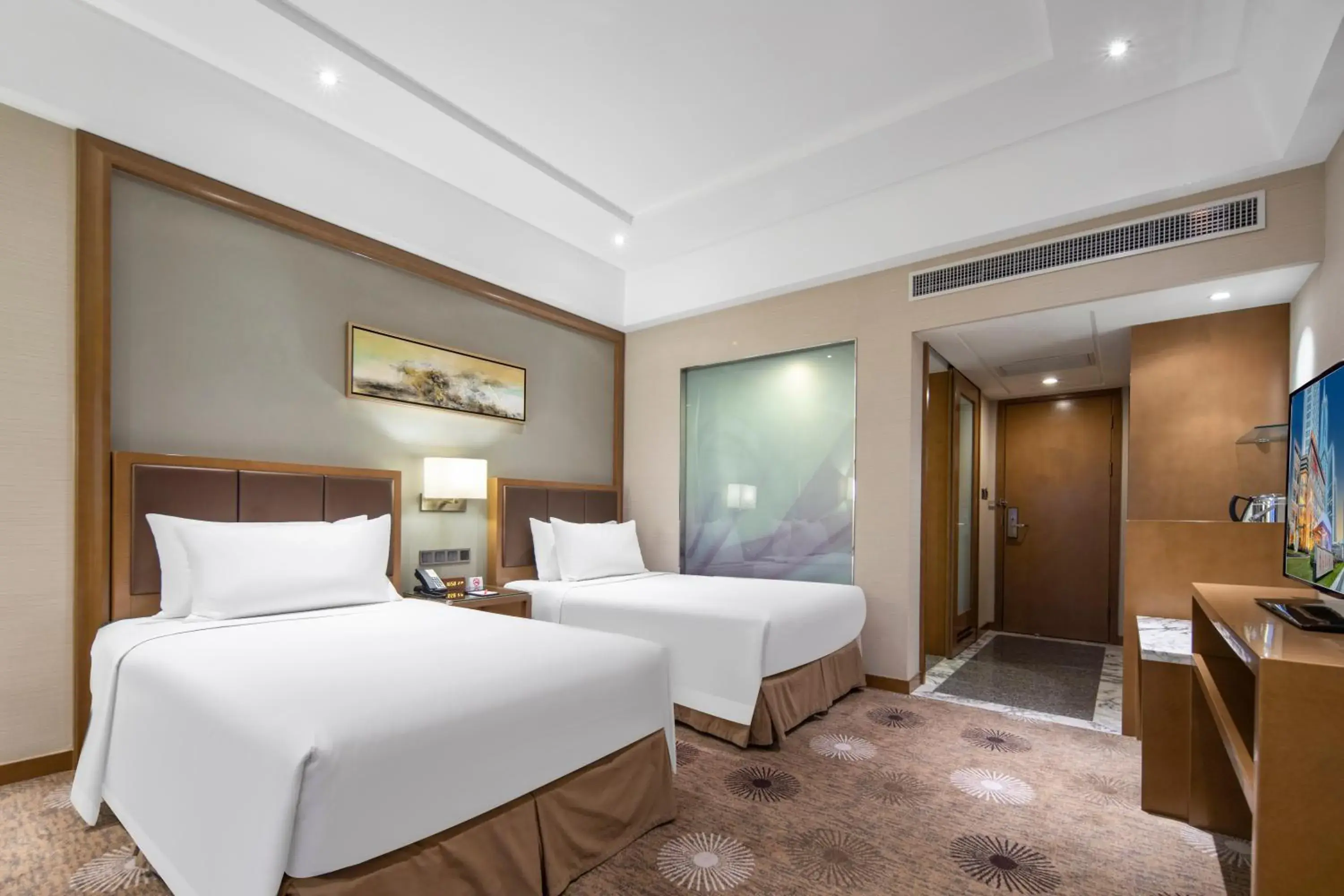 Deluxe Twin Business Room - Non-Smoking in Ramada Plaza Pudong Shanghai Deluxe Twin Business Room - Non-Smoking in Ramada Plaza Pudong Shanghai