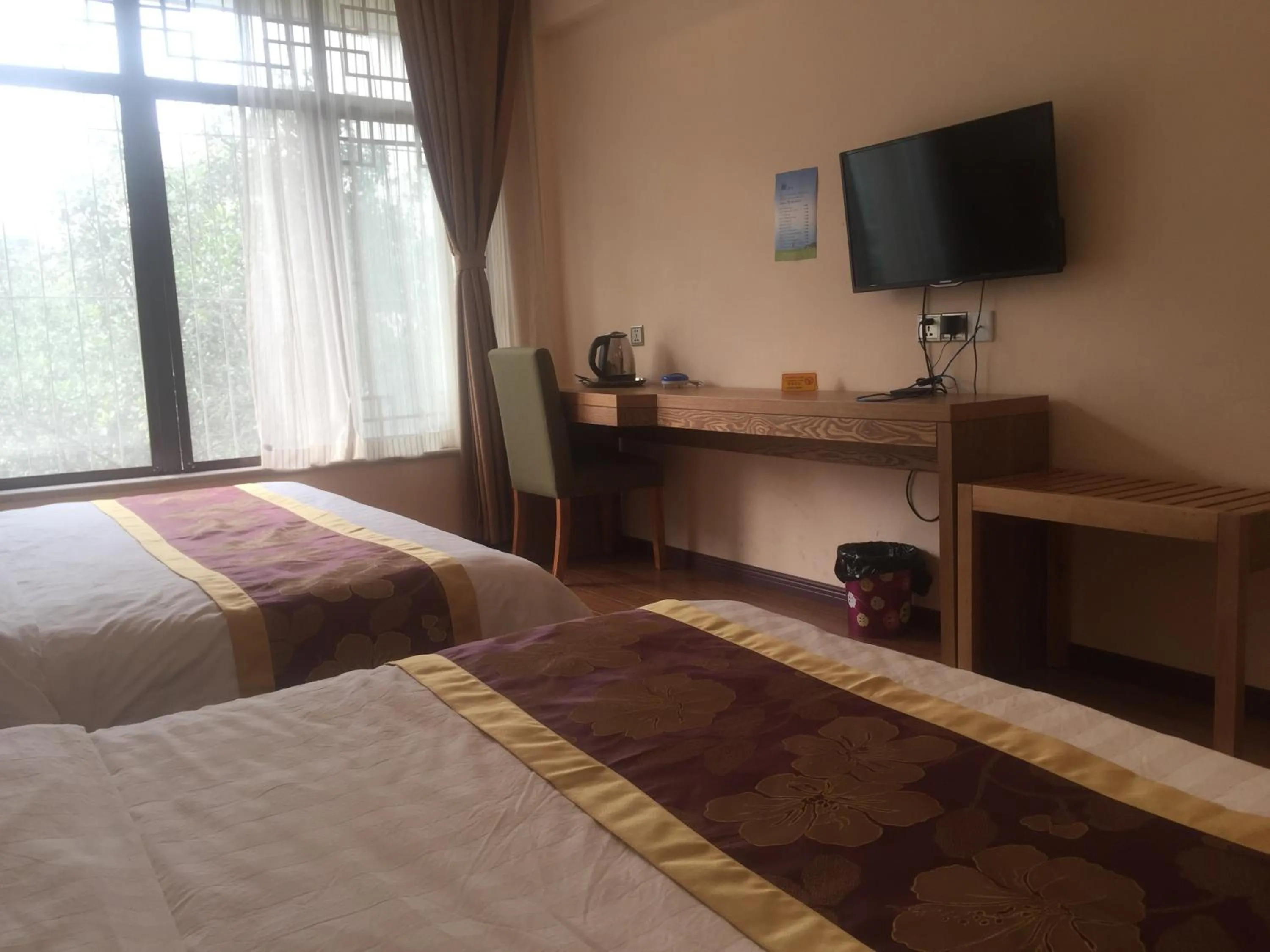 Bedroom, Bed in Holly's Hostel