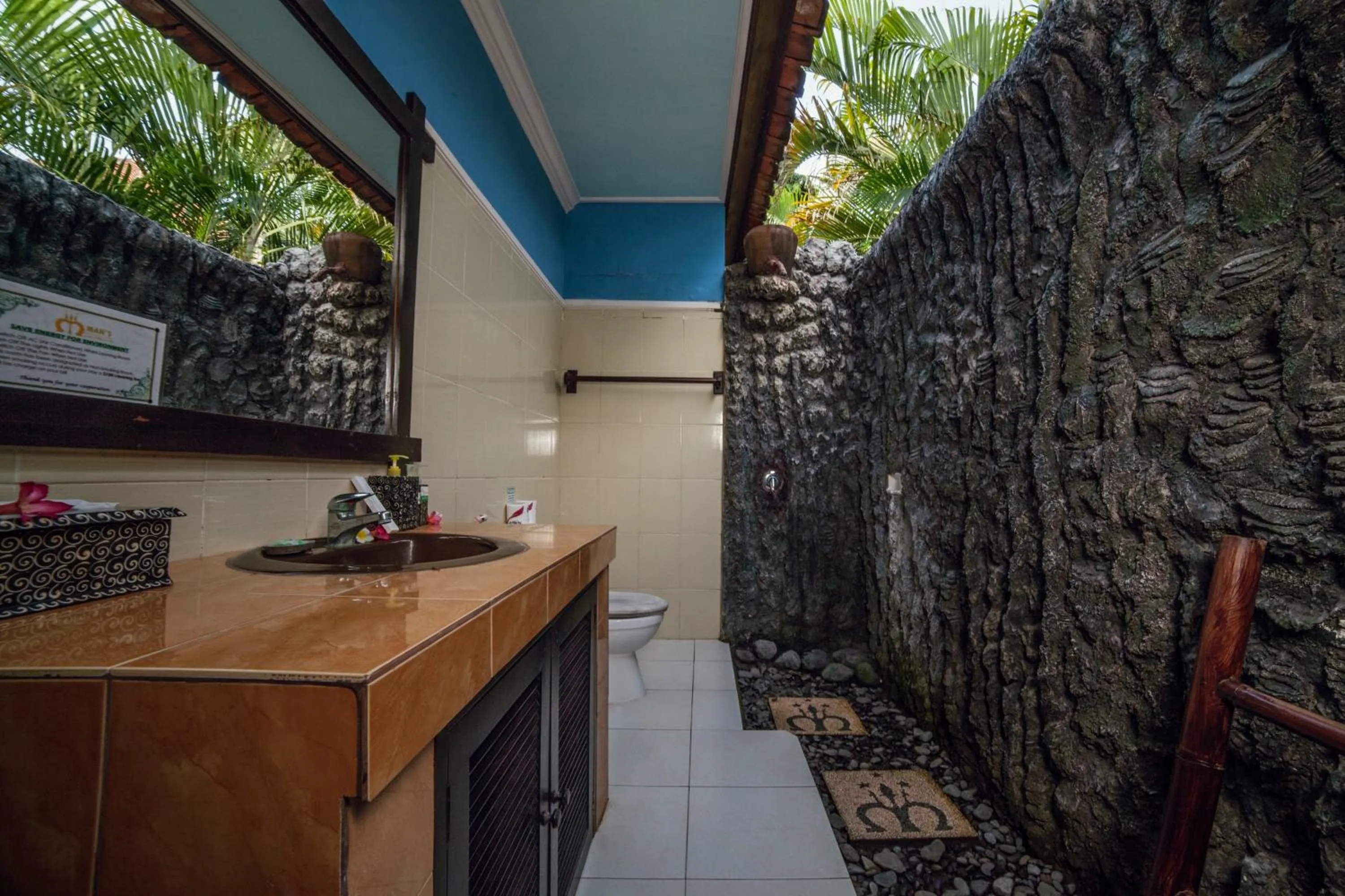 Bathroom in Mans Cottages & Spa