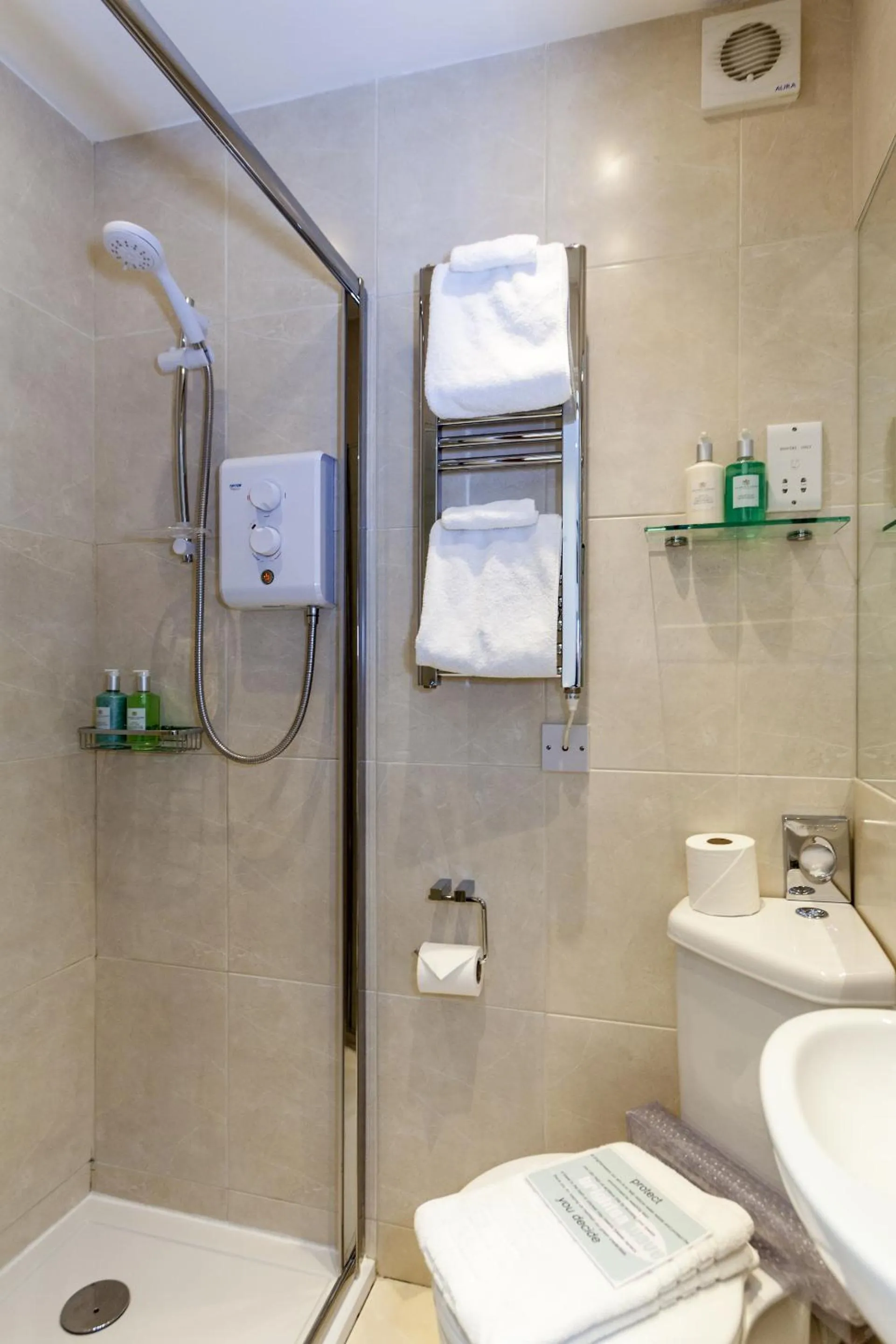 Bathroom in Brightonwave