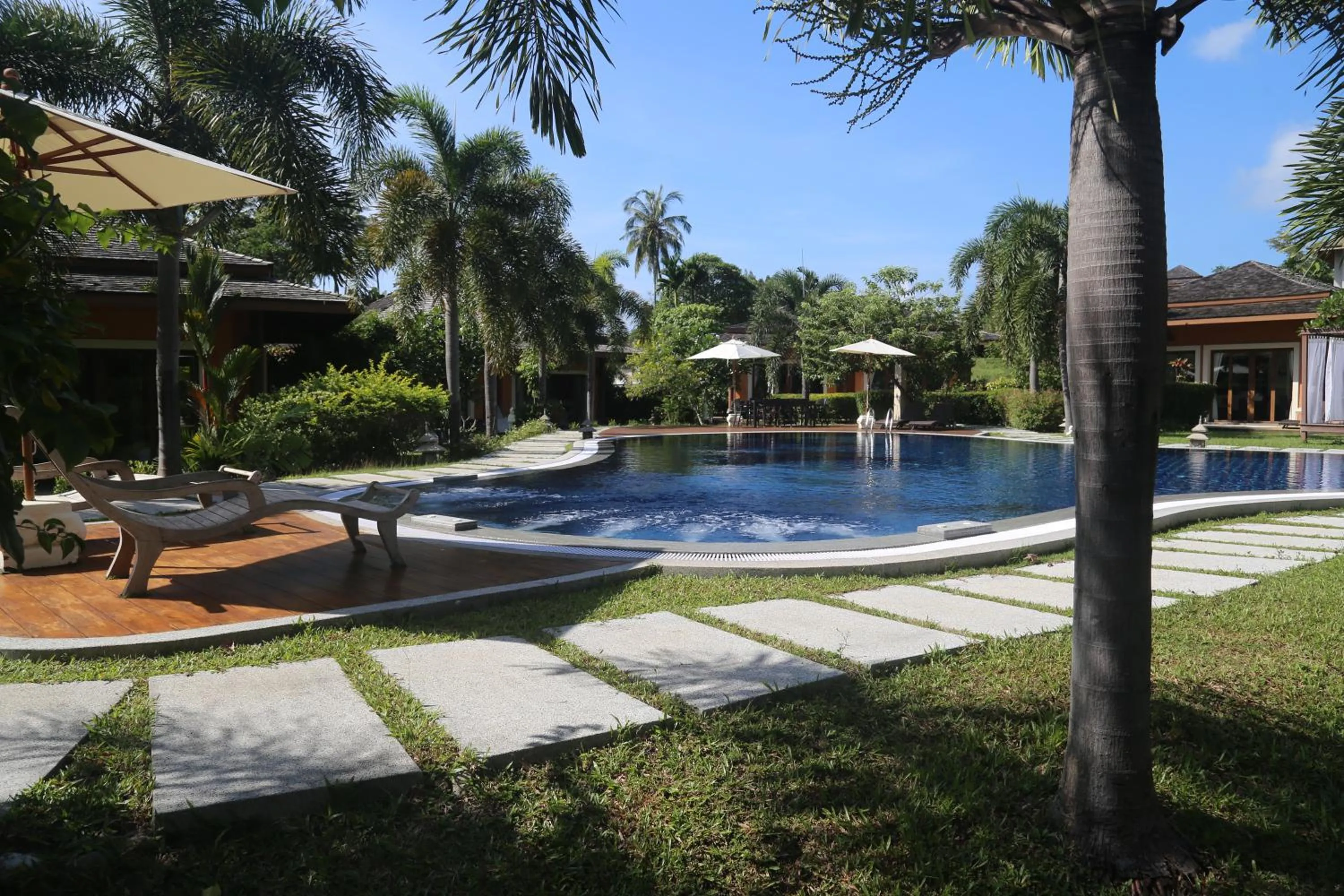 Swimming pool in Laguna Villas Boutique Hotel