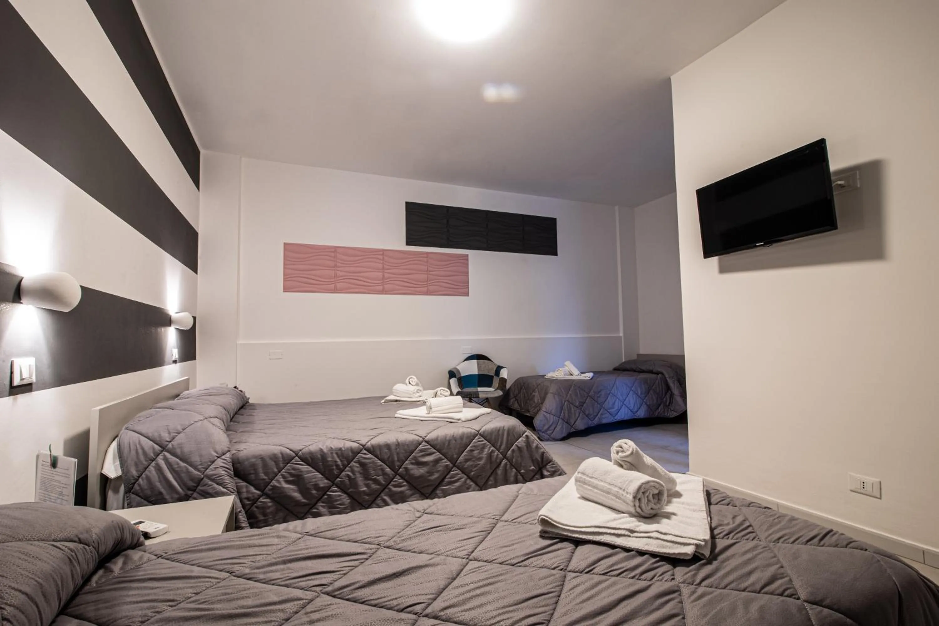 Bedroom, Bed in Piano Monaco