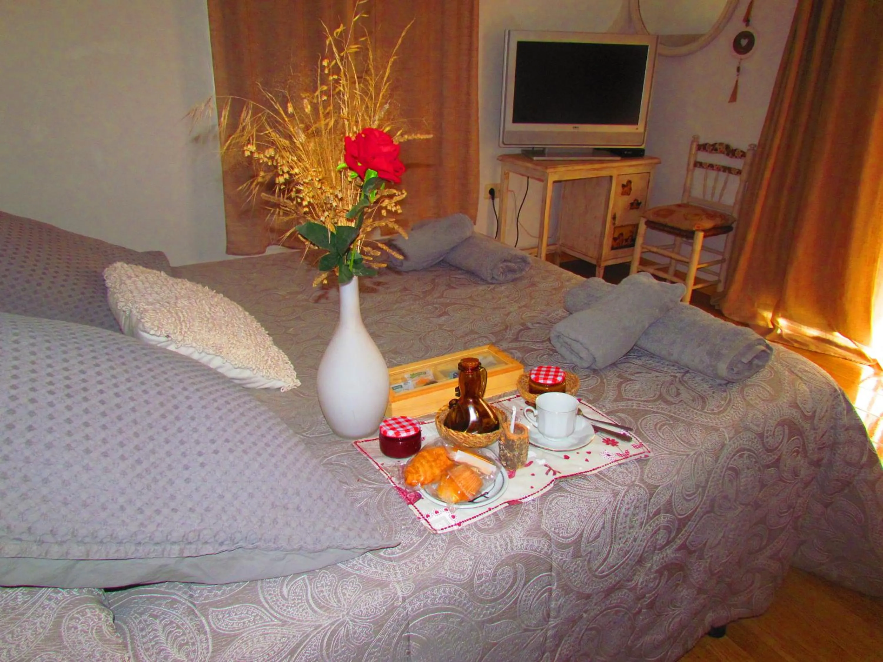Bed in Apartamentos Casas Rurales "Paraje San Blas" TR-BA-00166