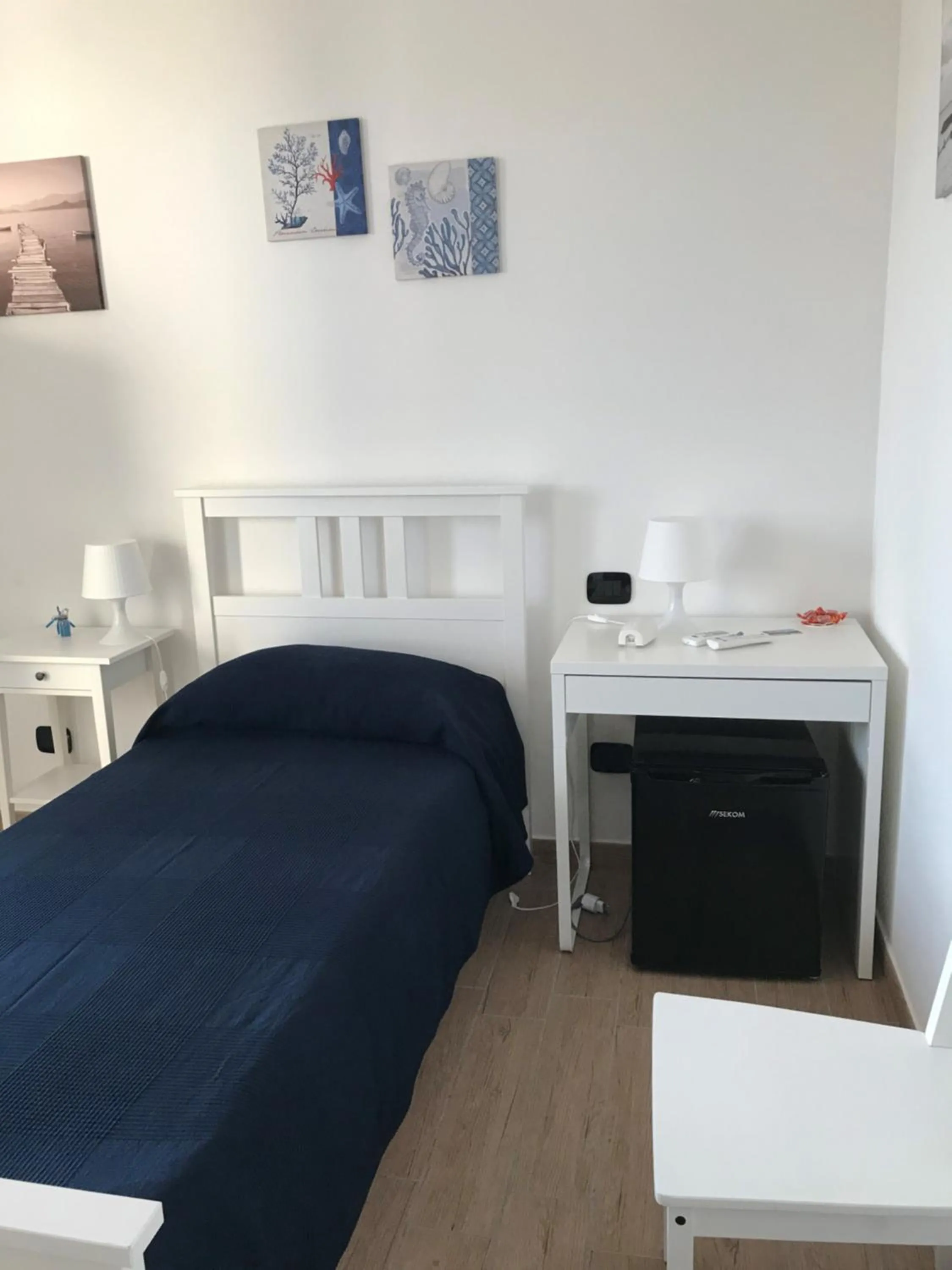 Photo of the whole room, Bed in L'oasi di Giorgia