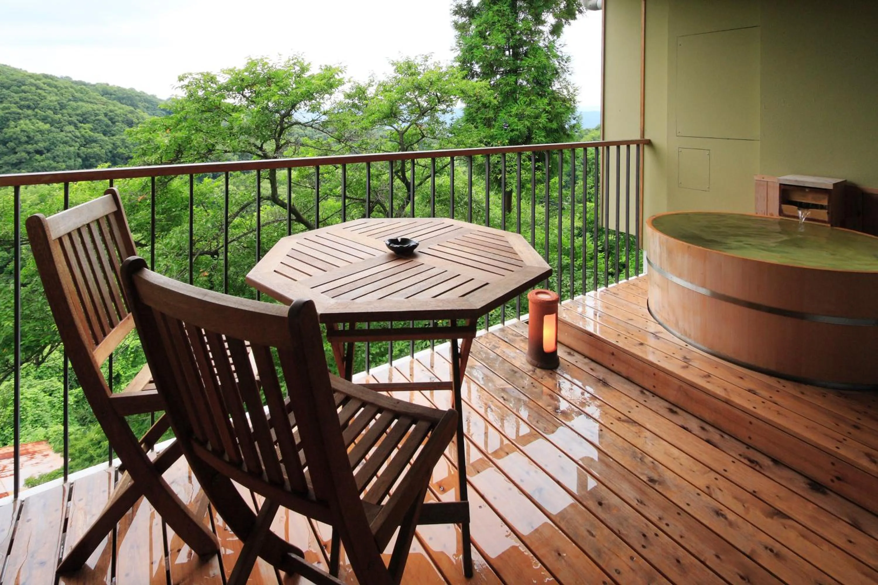 Japanese-Style Standard Room with Open-Air Bathroom in Kakimotoya